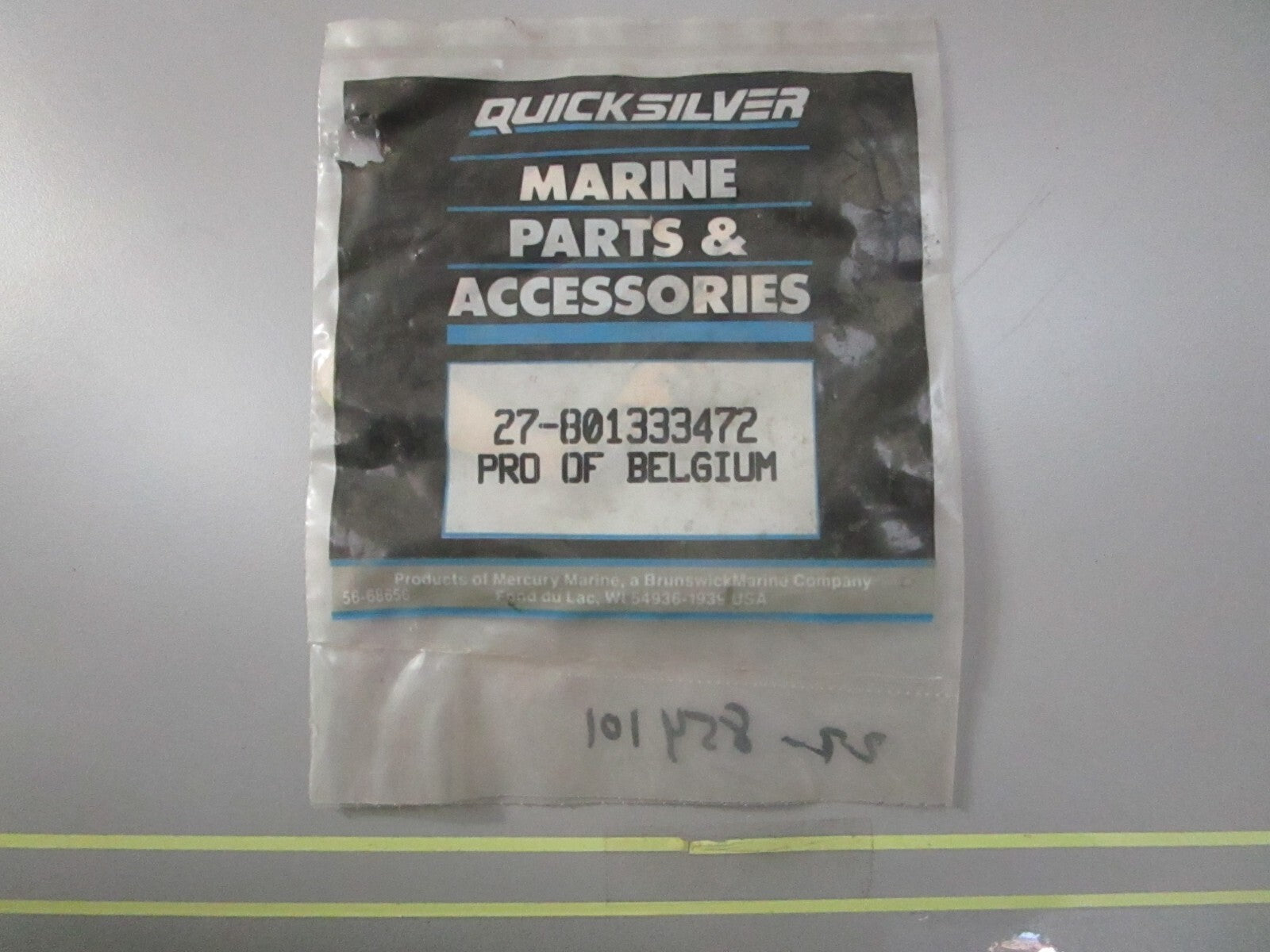 *NEW OEM* 0810 Mercury Quicksilver Gasket 27-801333472