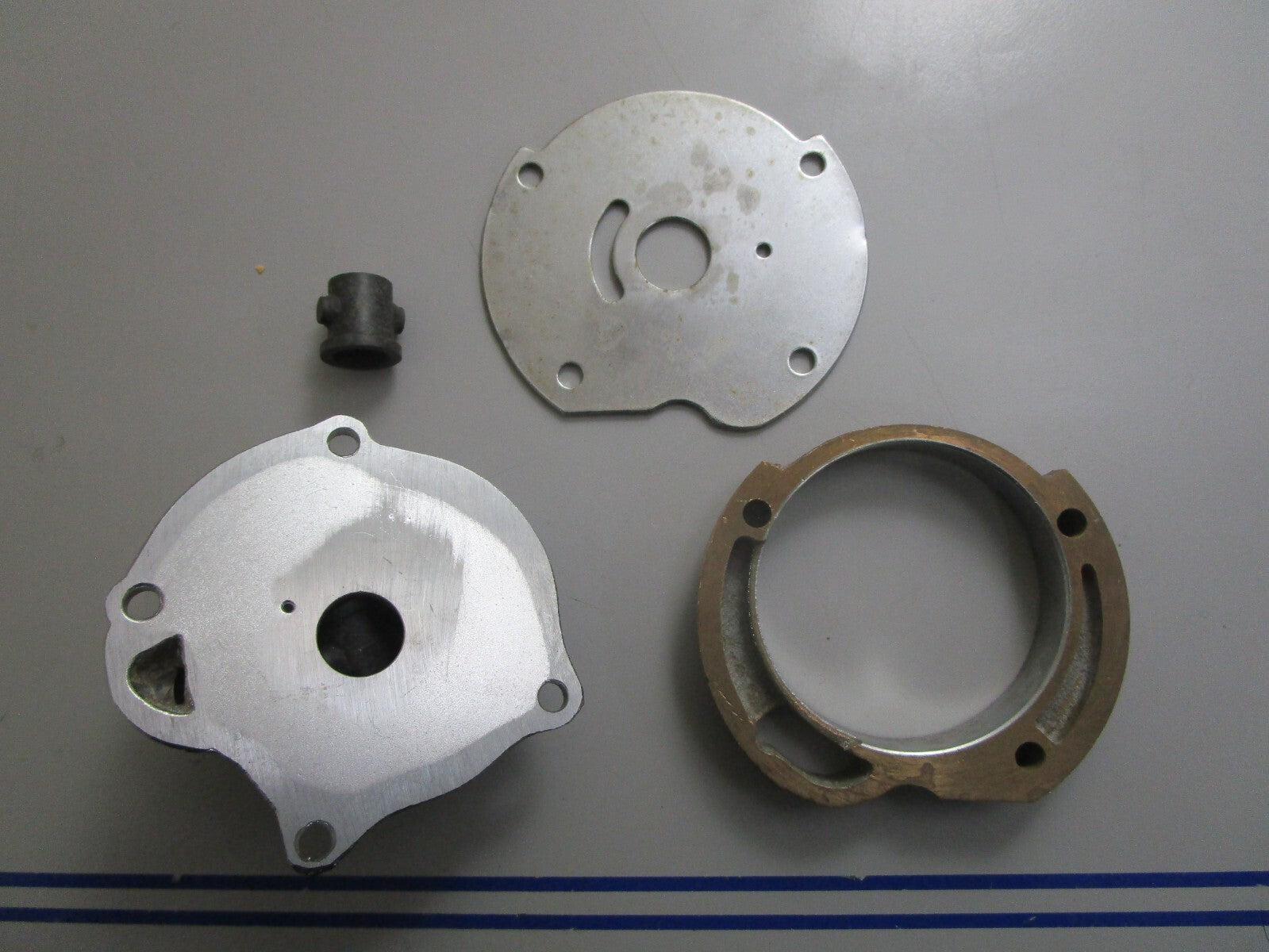 *NEW OEM* 0820 OMC Johnson Evinrude Pump Kit 379449 0379449