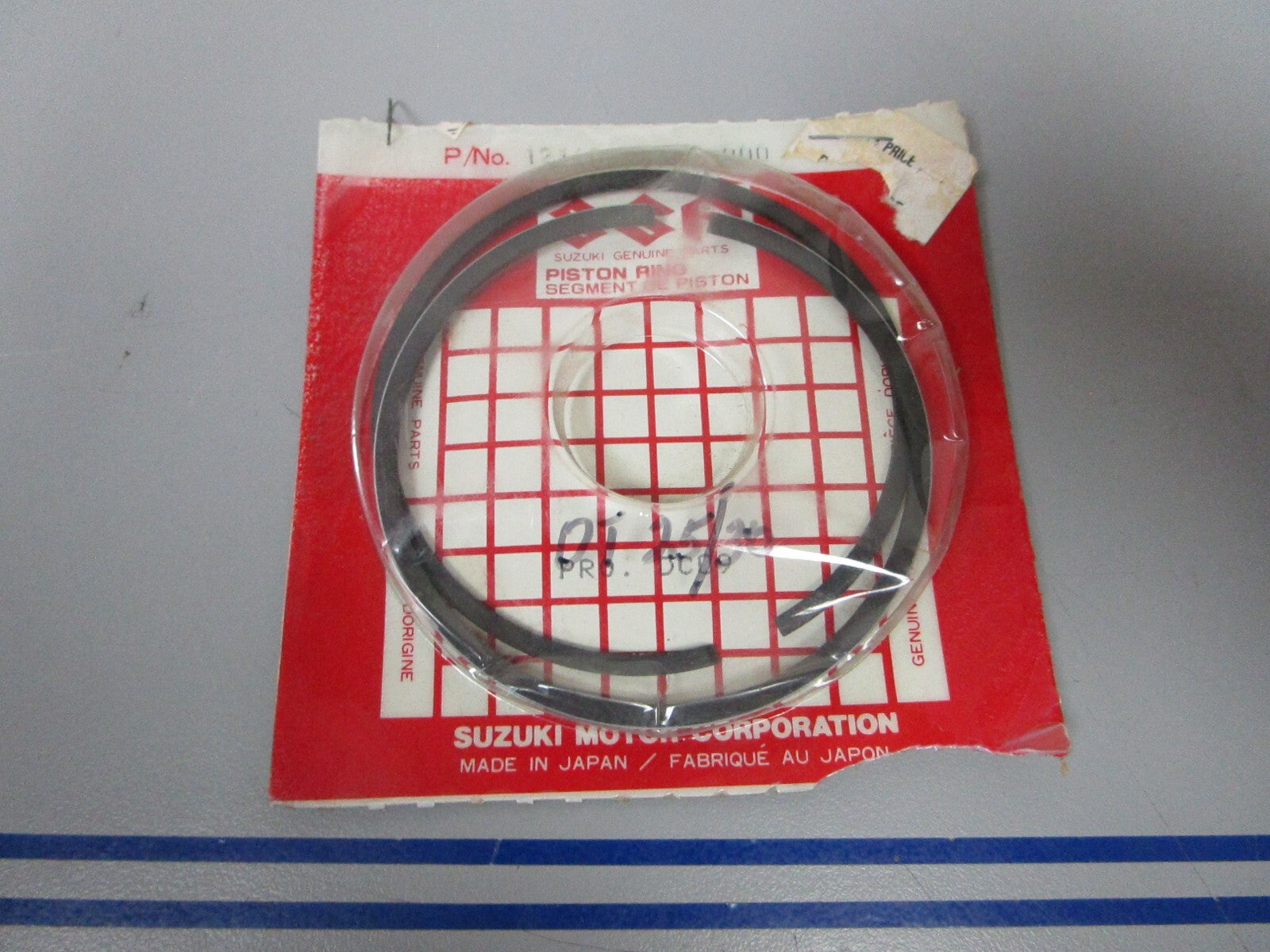 *NEW OEM* 0810 Suzuki 2 Ring Set 12140-96301-000