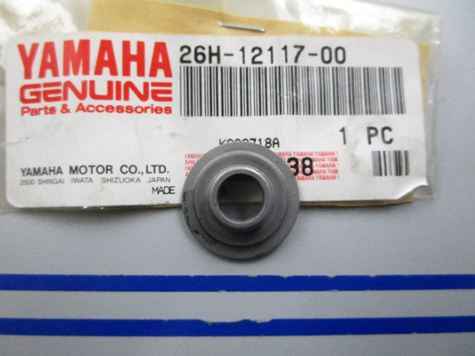NEW OEM 26H-12117-00-00 Yamaha Valve Retainer 0810