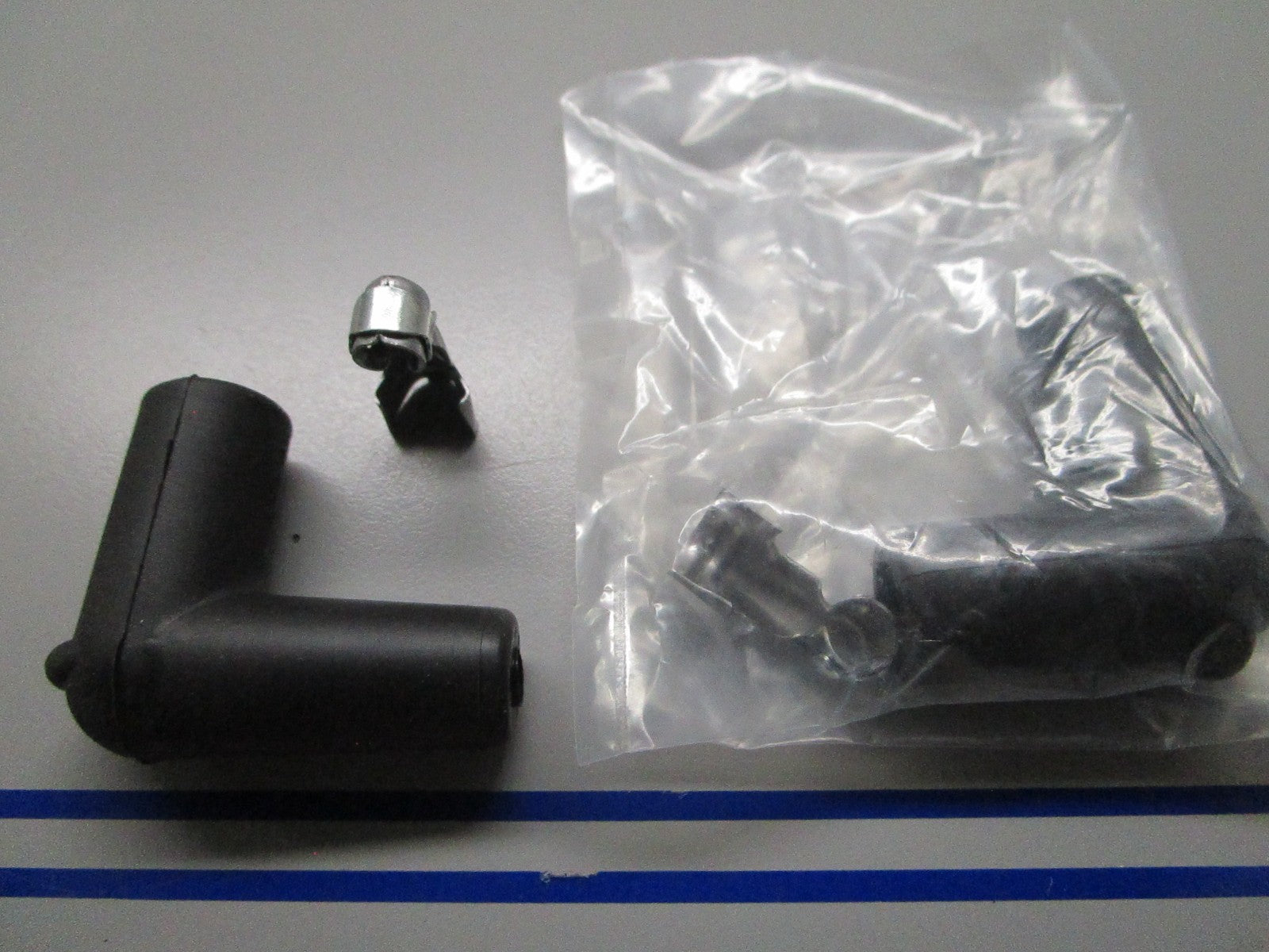 *NEW OEM* (LOT OF 2) 0810 Mercury Quicksilver Boot 85-63709A1