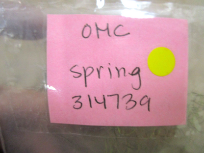 *NEW OEM* 0750 OMC Johnson Evinrude SPRING 314739 0314739
