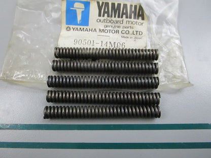 NEW OEM 90501-14M06-00 Yamaha Compression Spring 0810