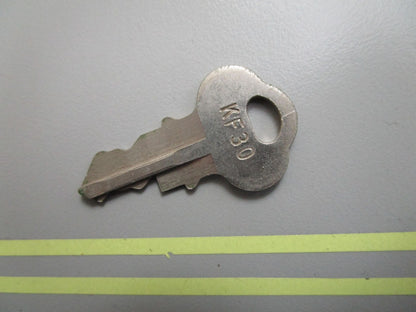 *NEW OEM* 0810 OMC Johnson Evinrude Ignition Key KF30 501545 0501545