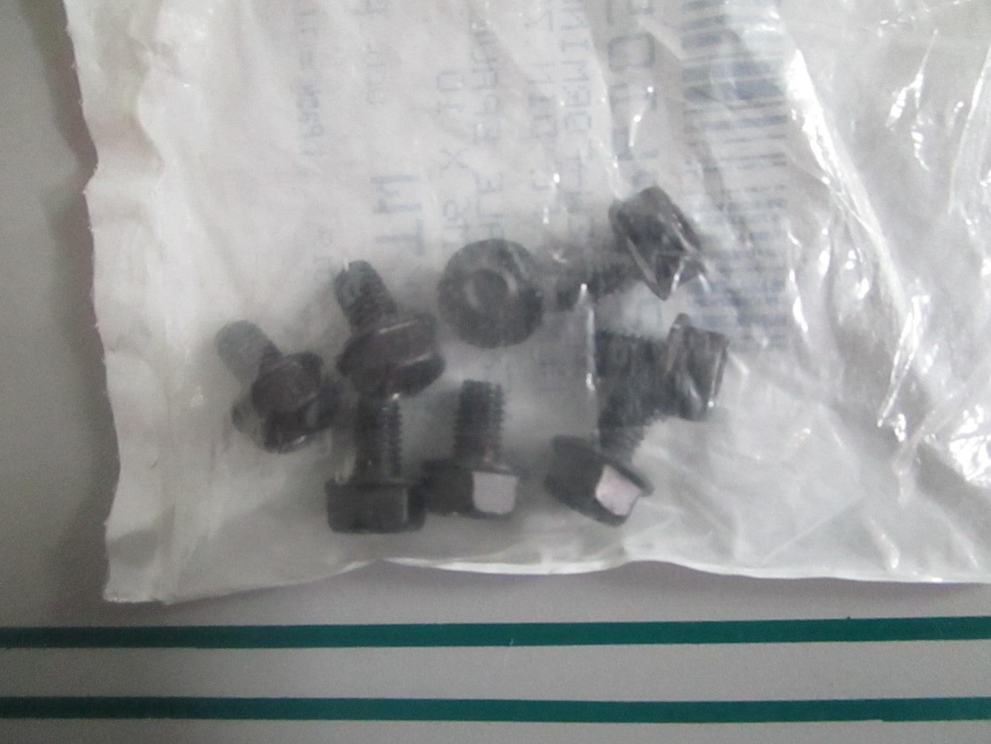 NEW OEM (LOT OF 8) 210261050 Can-Am Forming Hex Head Screw 0820