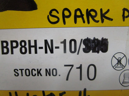 *NEW* (LOT OF 4) 0810 NGK Spark Plug BP8H-N-10