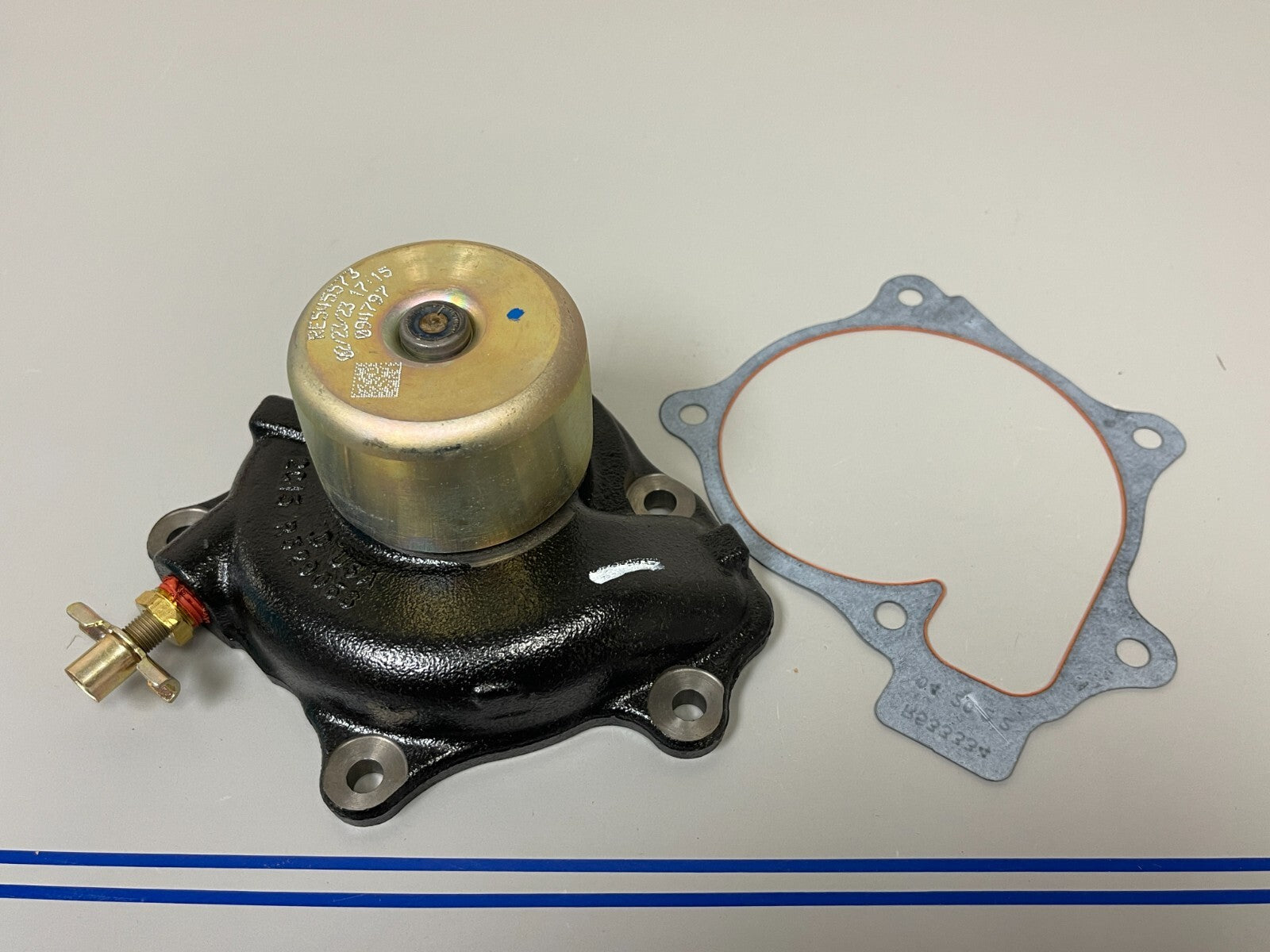 *NEW OEM* 0720 John Deere Water Pump SE502114