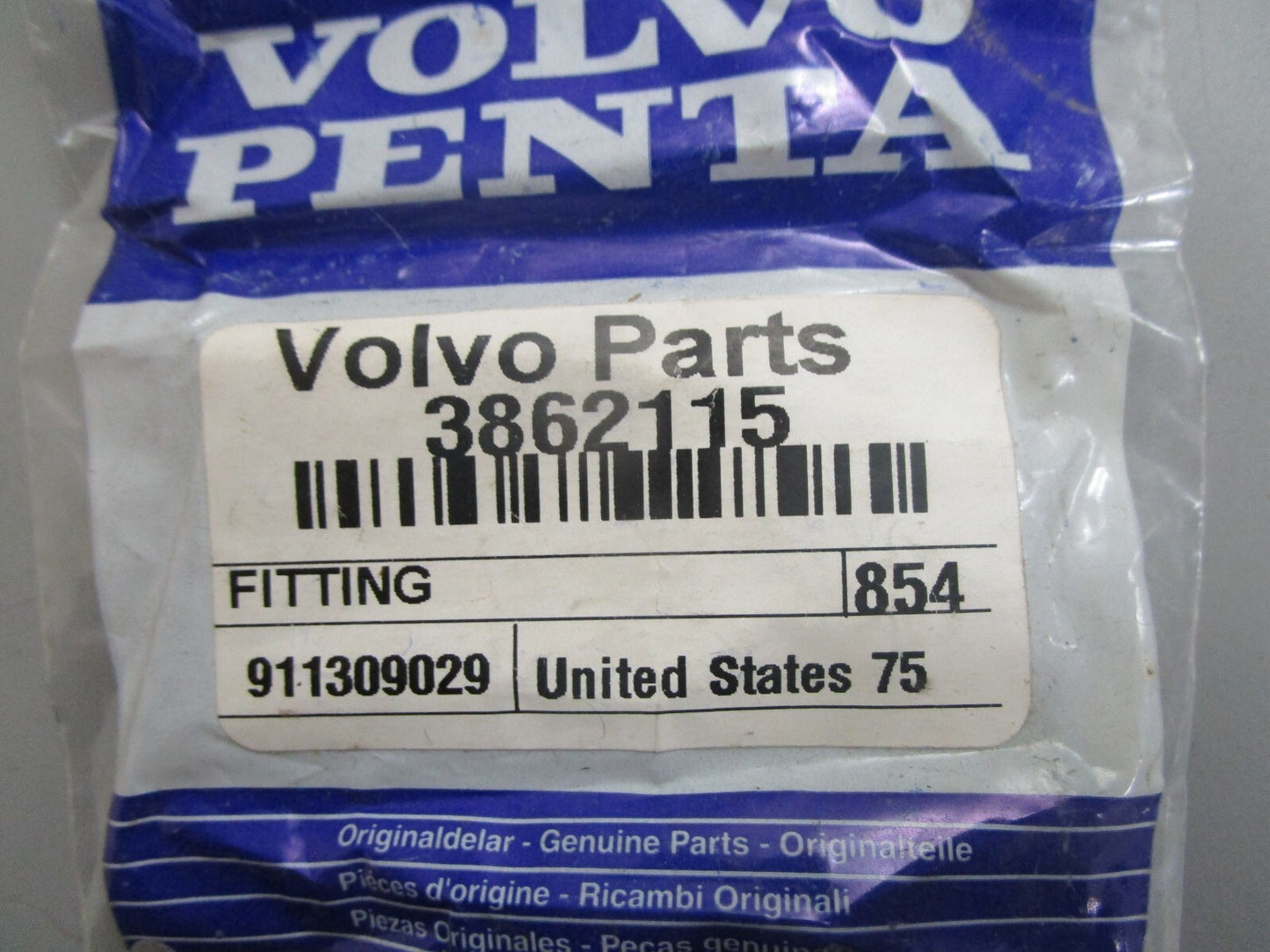 *NEW OEM* 0820 Volvo Penta Fitting 3862115