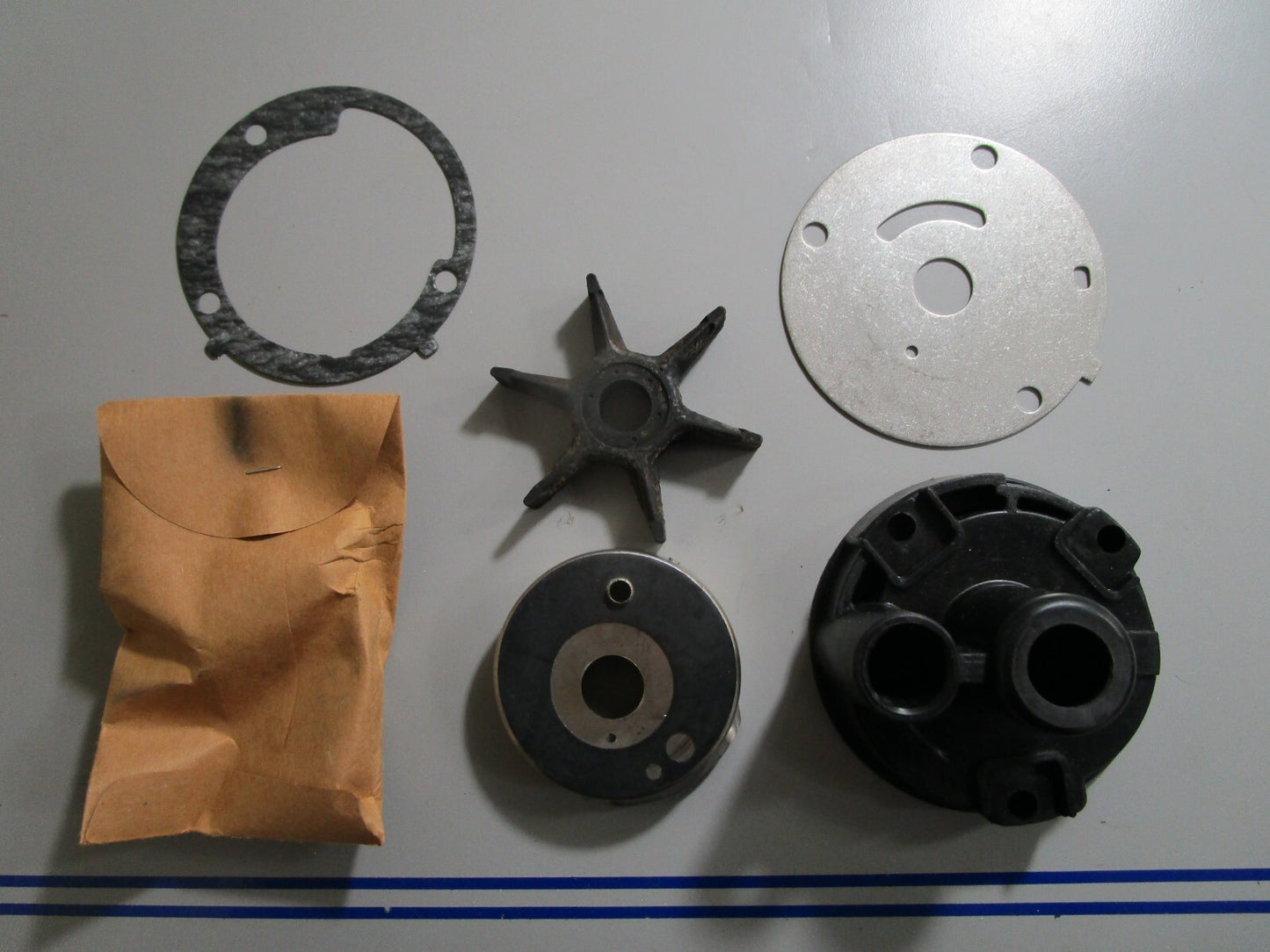 *NEW OEM* 0810 Mercury Quicksilver Repair Kit 84184M