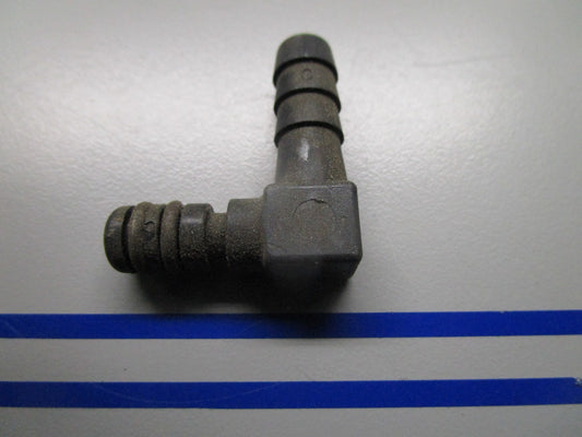 *NEW OEM* 0720 OMC Johnson Evinrude Elbow Fitting 5000912