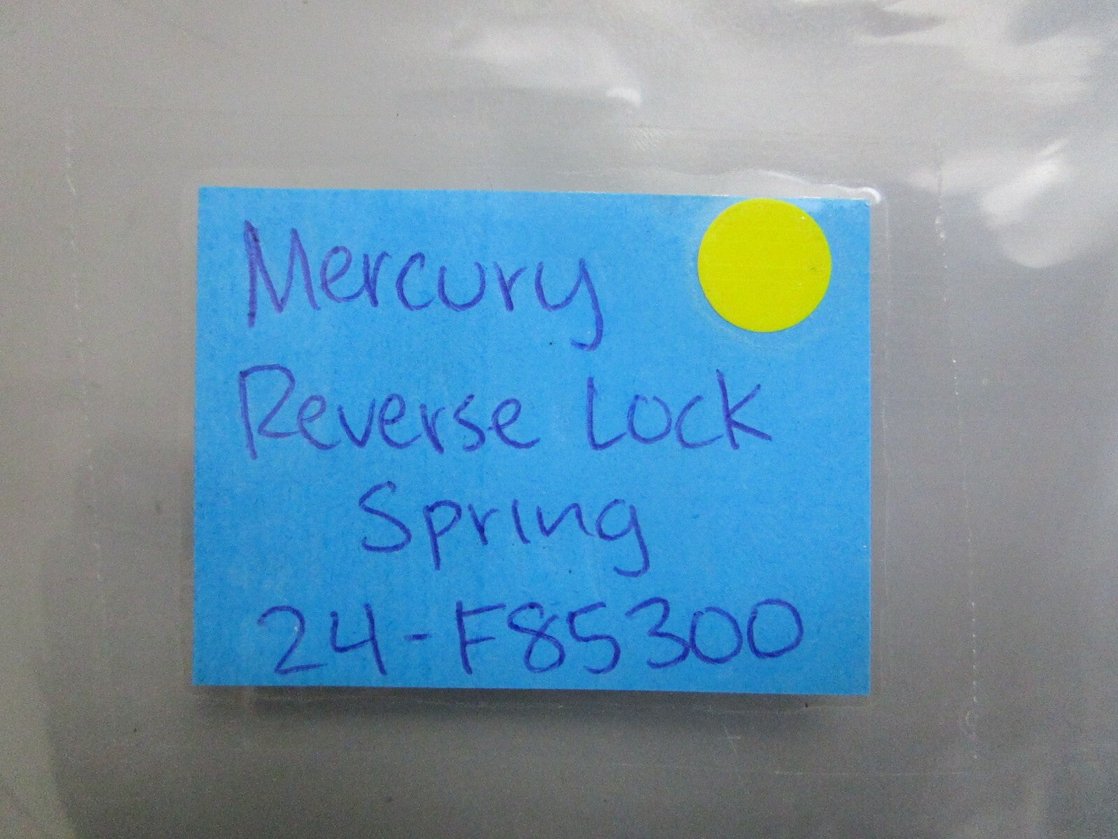 *NEW OEM* 0810 Mercury Quicksilver Reverse Lock Spring 24-F85300