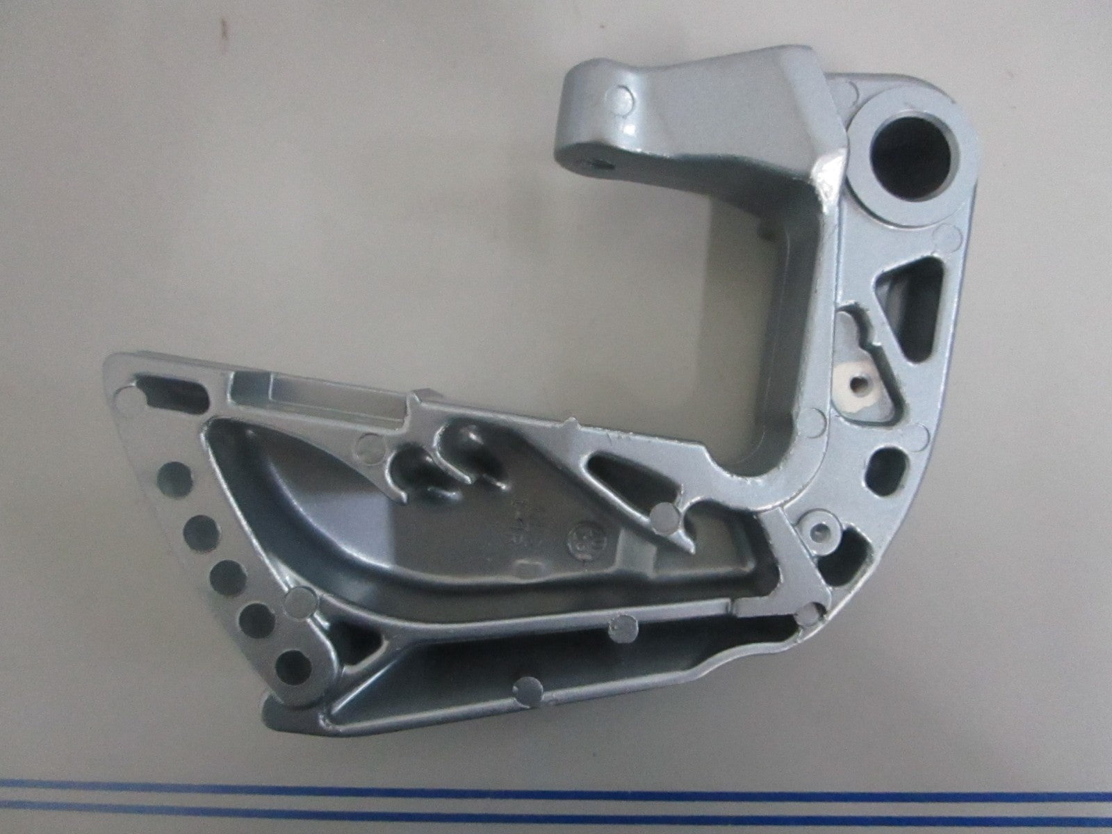 *NEW OEM* 0820 Yamaha Clamp Bracket 6L2-43112-06-EK