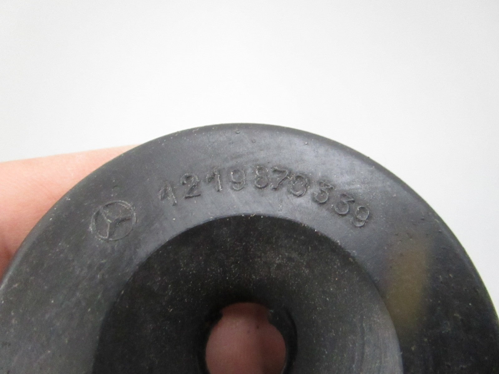 NEW OEM 1219870339 Mercedes-Benz Rubber Bumper 0810