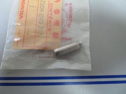 *NEW OEM* 0770 Honda Guide Valve 12204-ZA0-315