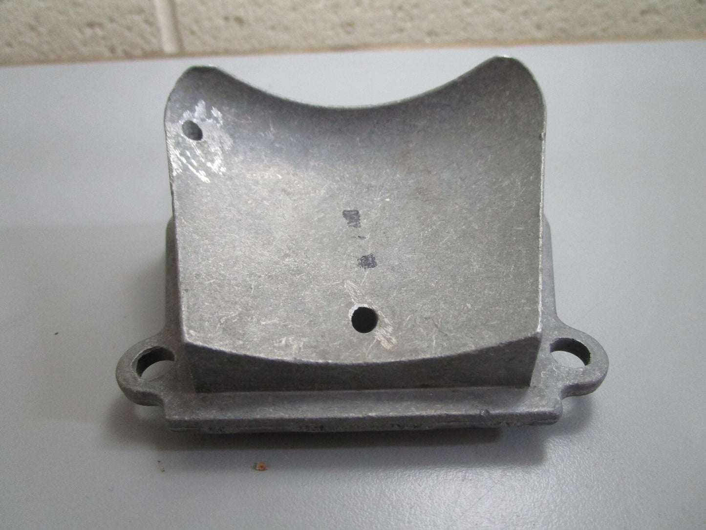 *NEW OEM* 0810 Mercury Quicksilver Fuel Pump Cover F5664746 A439746