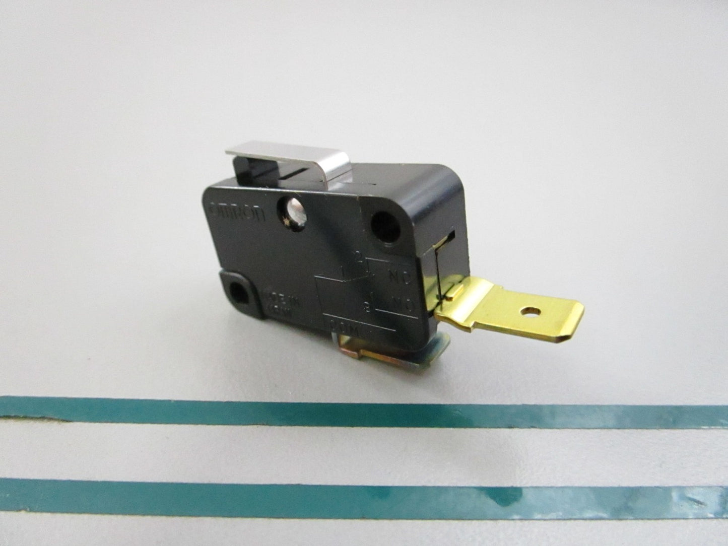 NEW OEM 3856840 Volvo Penta Switch 0810