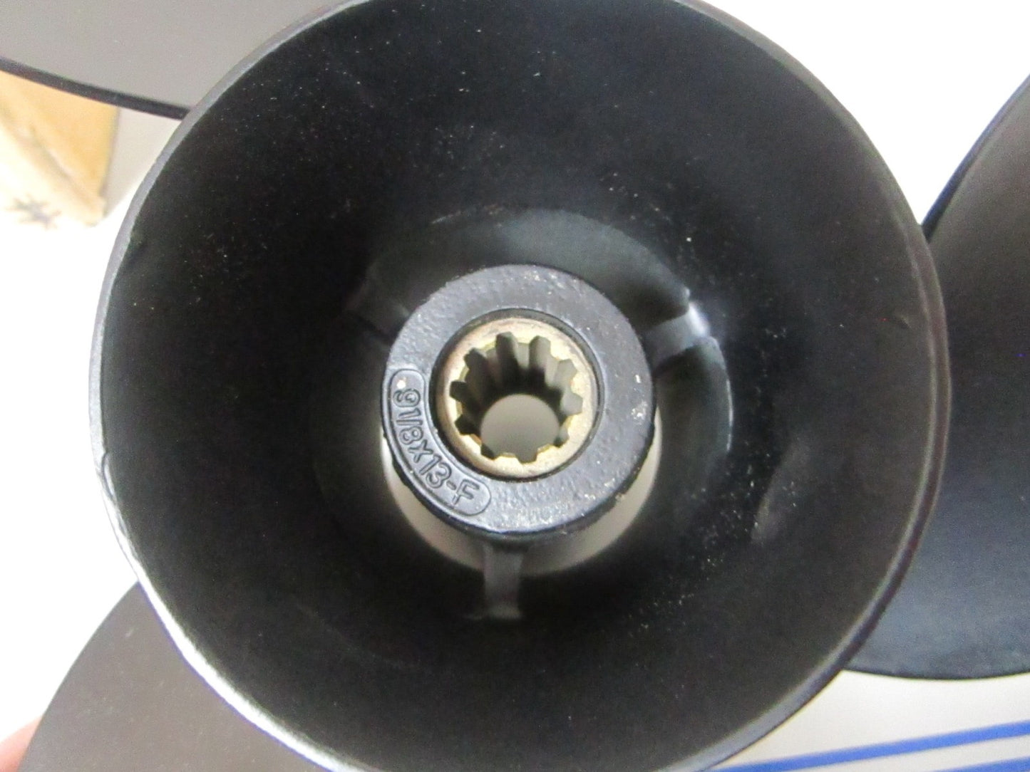 *NEW OEM* 0720 Yamaha 20 25 30 hp 9⅛ x 13 SS RH Propeller 664-45970-00-98
