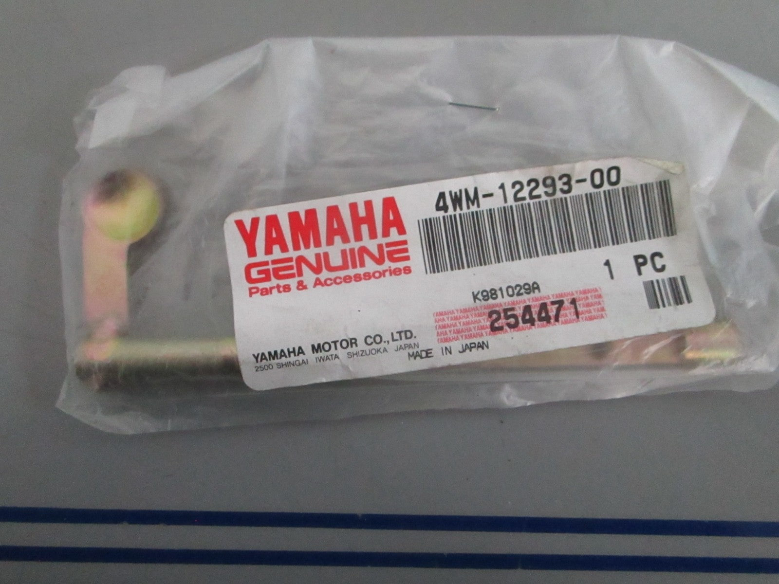 NEW OEM 4WM-12293-00-00 Yamaha Decompression Connector 0820