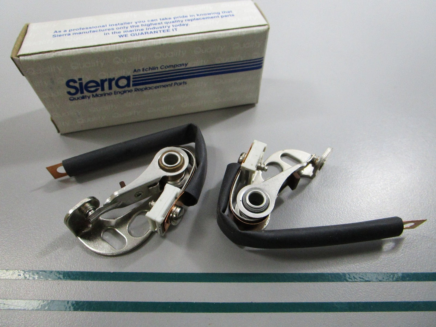 NEW (LOT OF 2) 18-5314 Replaces: 391-5090 382135 Sierra Contact Set 0810