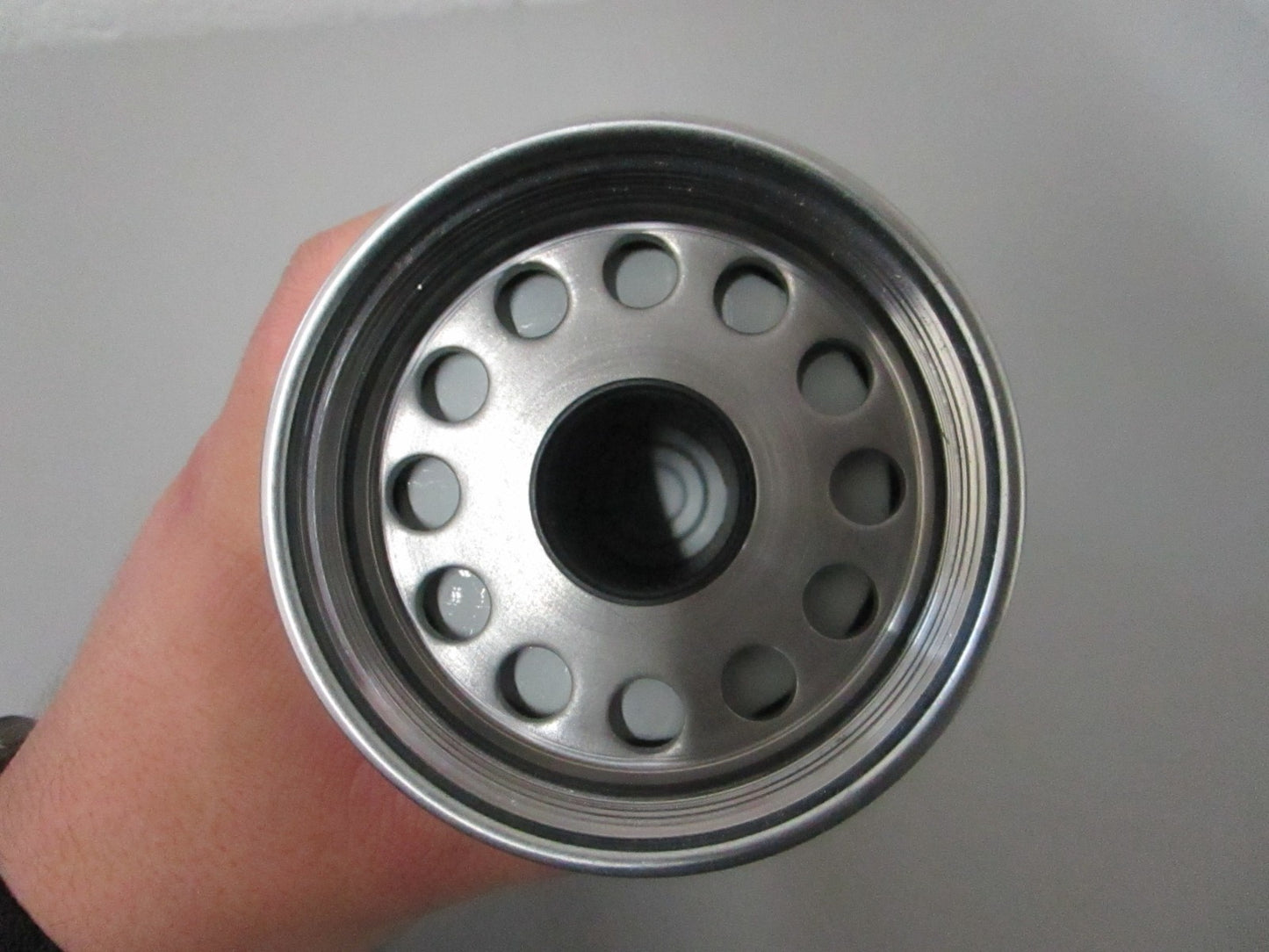 NEW 57750S WIX Oil Filter 0810