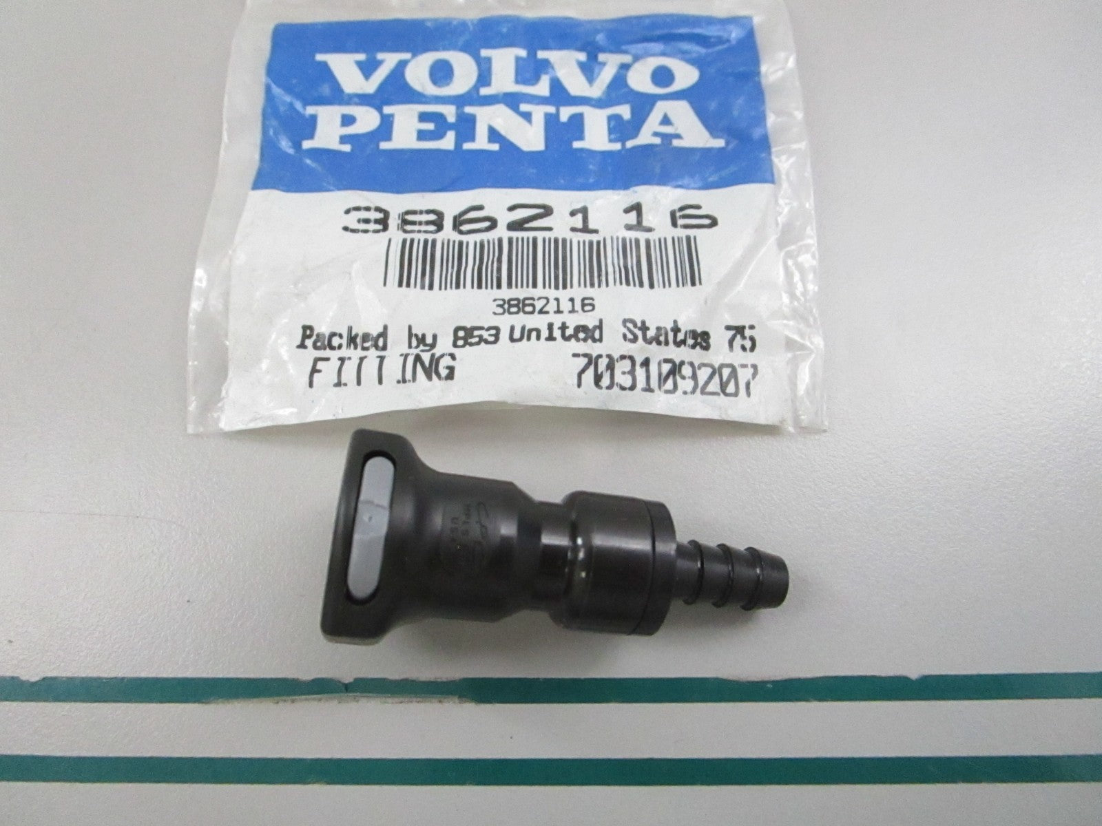 NEW OEM 3862116 Volvo Penta Fitting 0810