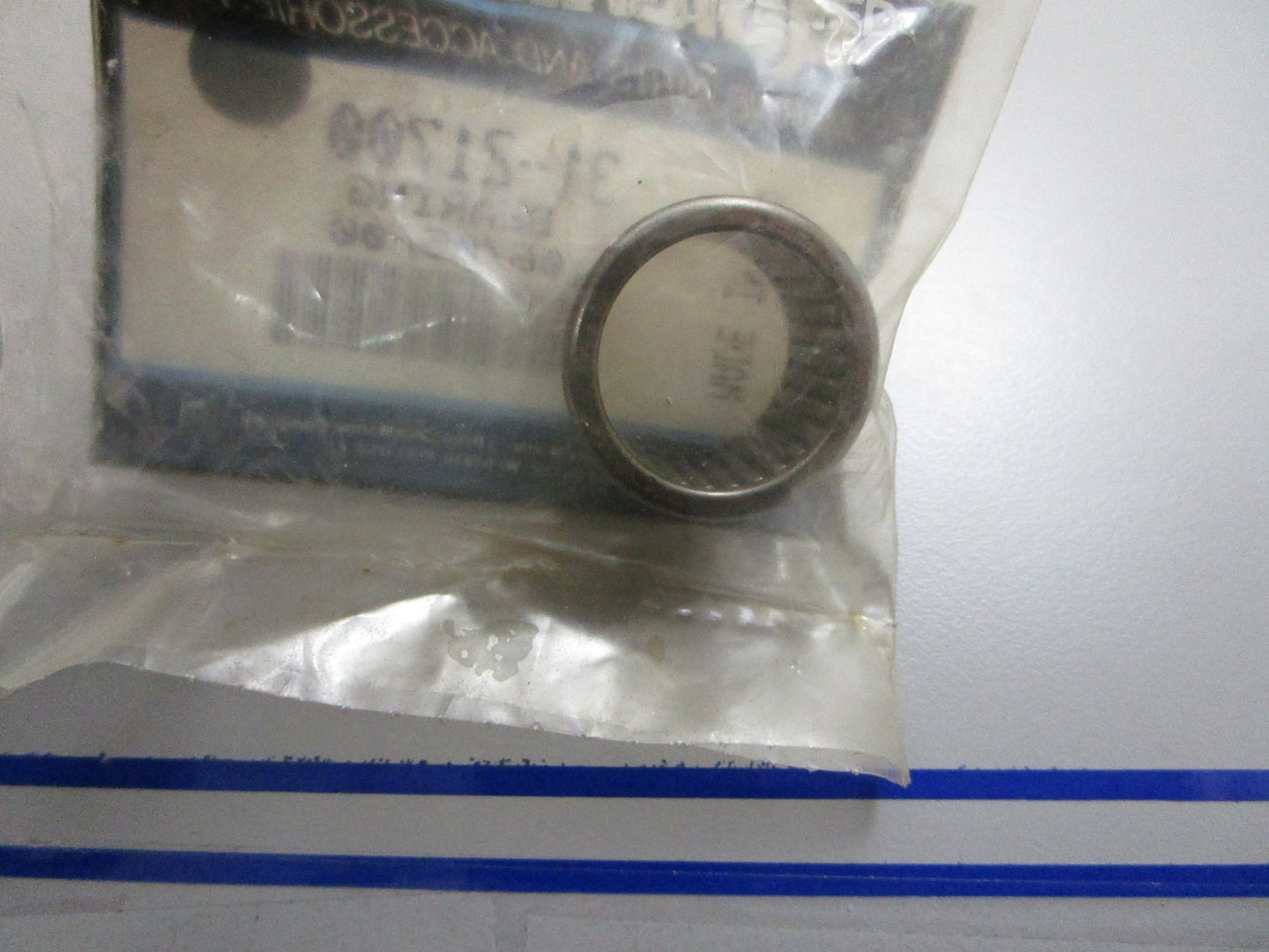 *NEW OEM* 0810 Mercury Quicksilver Bearing 31-21700