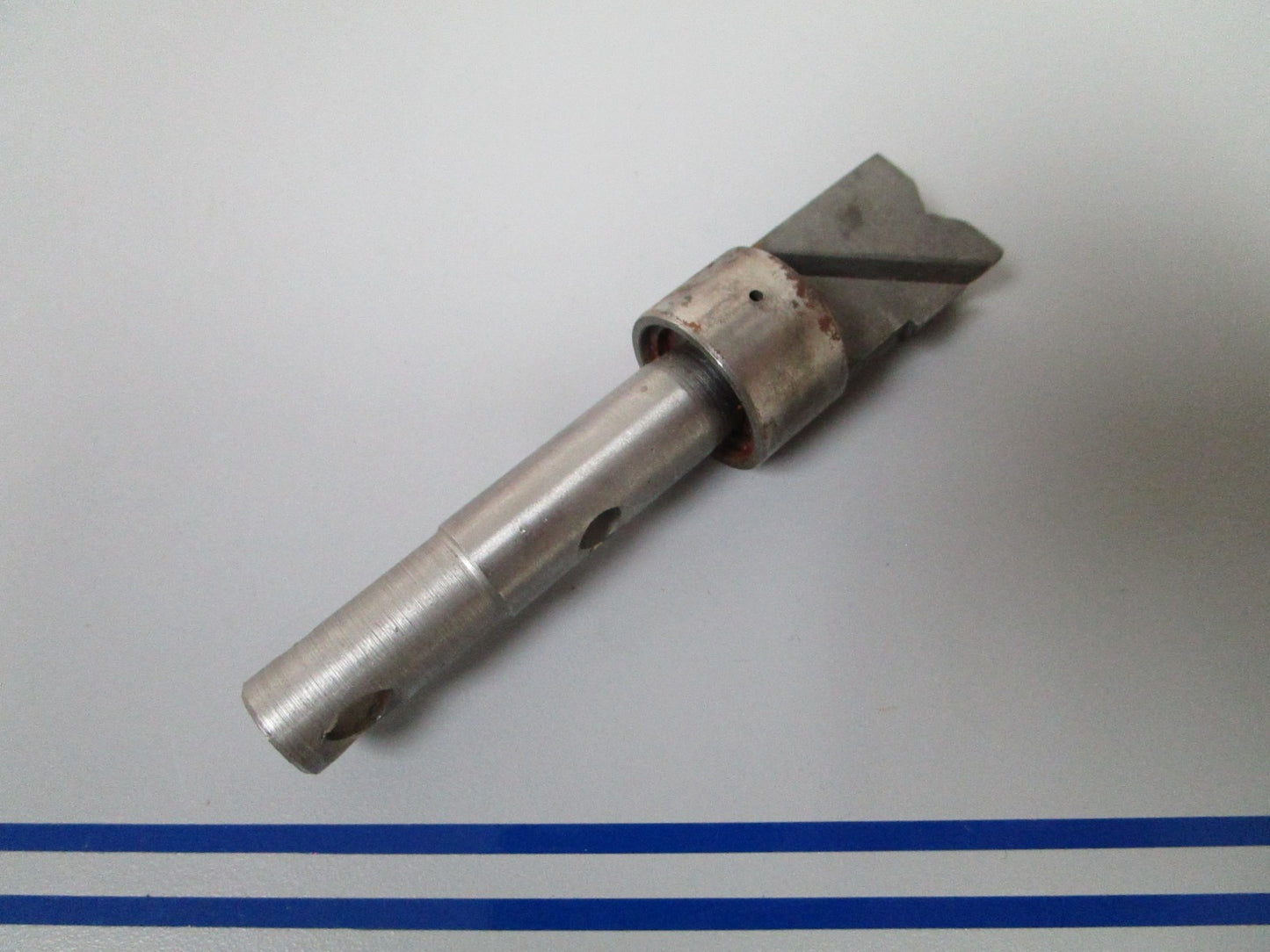 NEW OEM 386592 0386592 OMC Johnson Evinrude Shift Rod & Plunger 0720