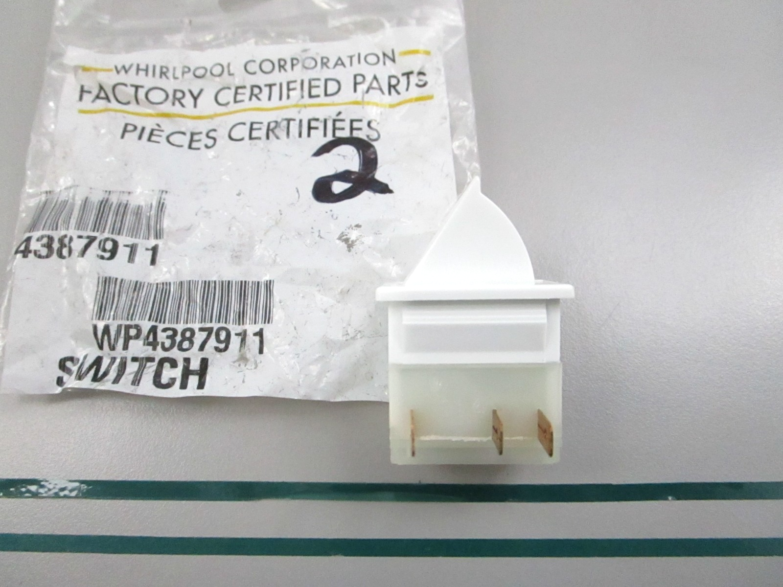 Whirlpool NEW OEM Refrigerator Door Light Fan Switch WP4387911 NOS 0810