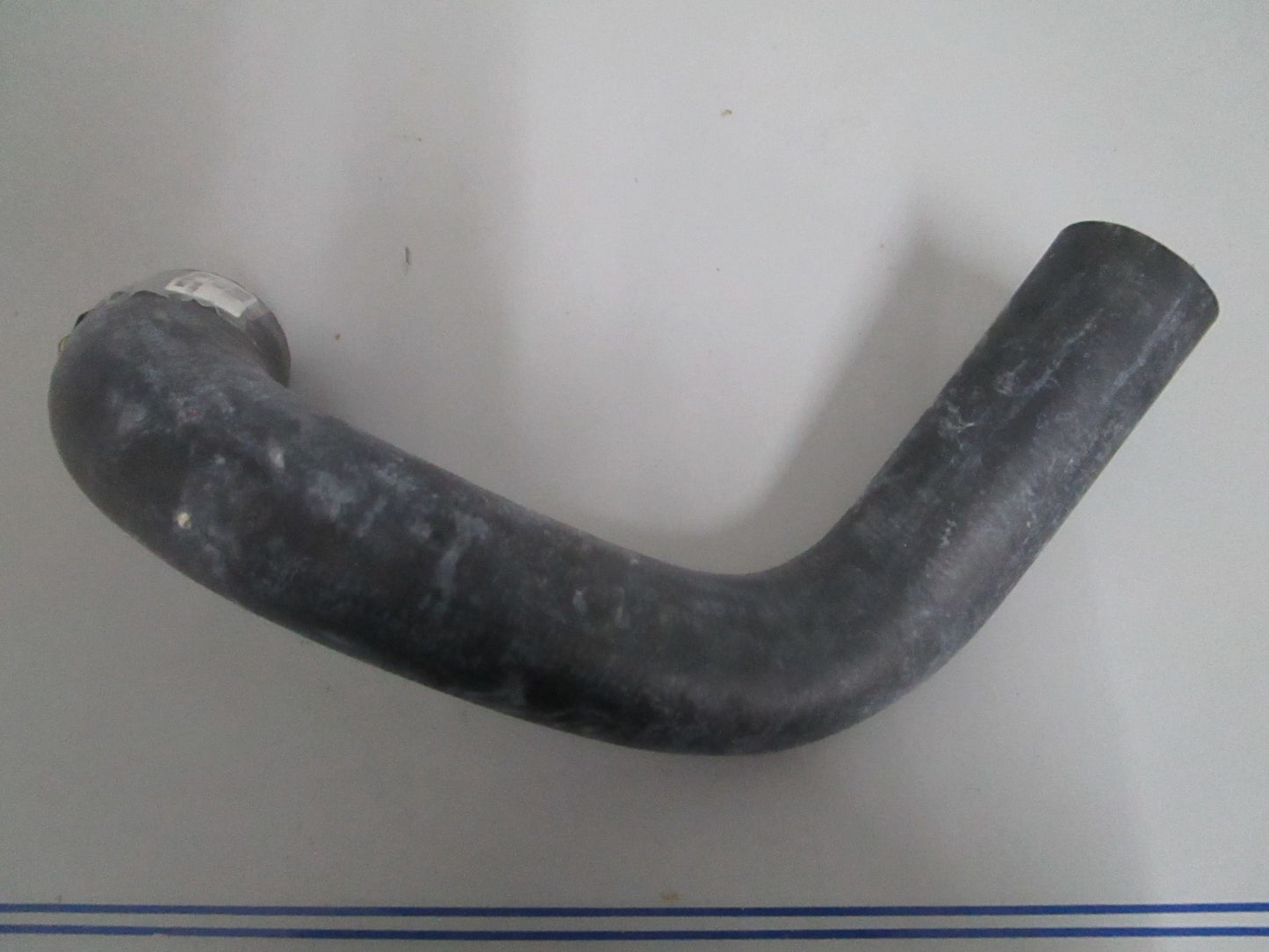 NEW OEM T190270 John Deere Lower Radiator Hose 0820