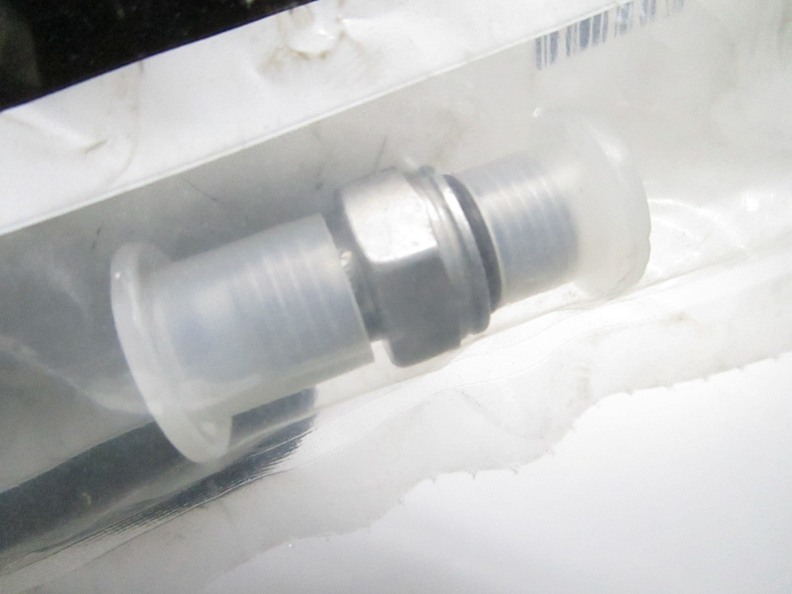 *NEW OEM* 0810 Cummins Male Union 4386678