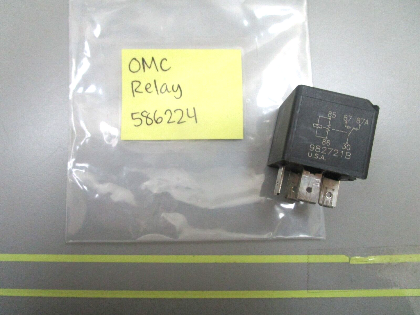 *NEW OEM* 0750 OMC Johnson Evinrude RELAY 586224 0586224