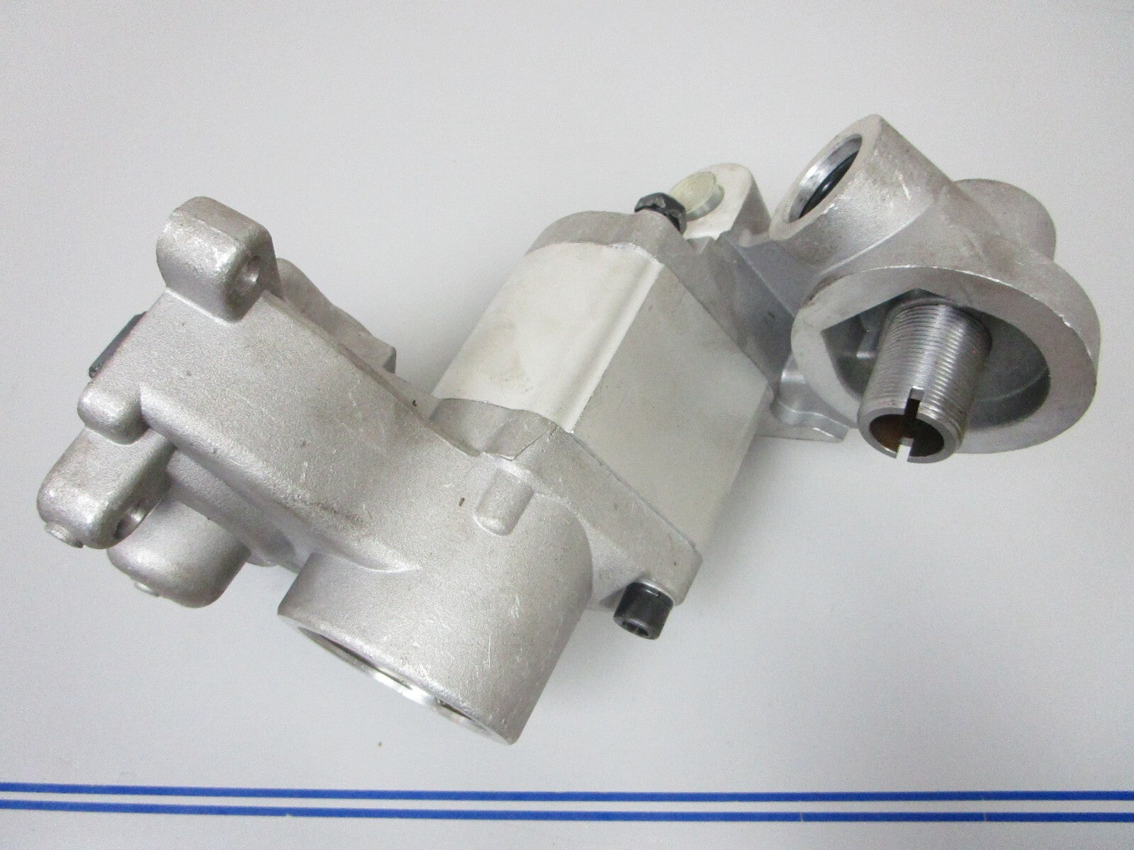 *NEW* 0720 Hydraulic Lift Pump E1NN600AA Replaces: Ford 2310 2600 3500 3600