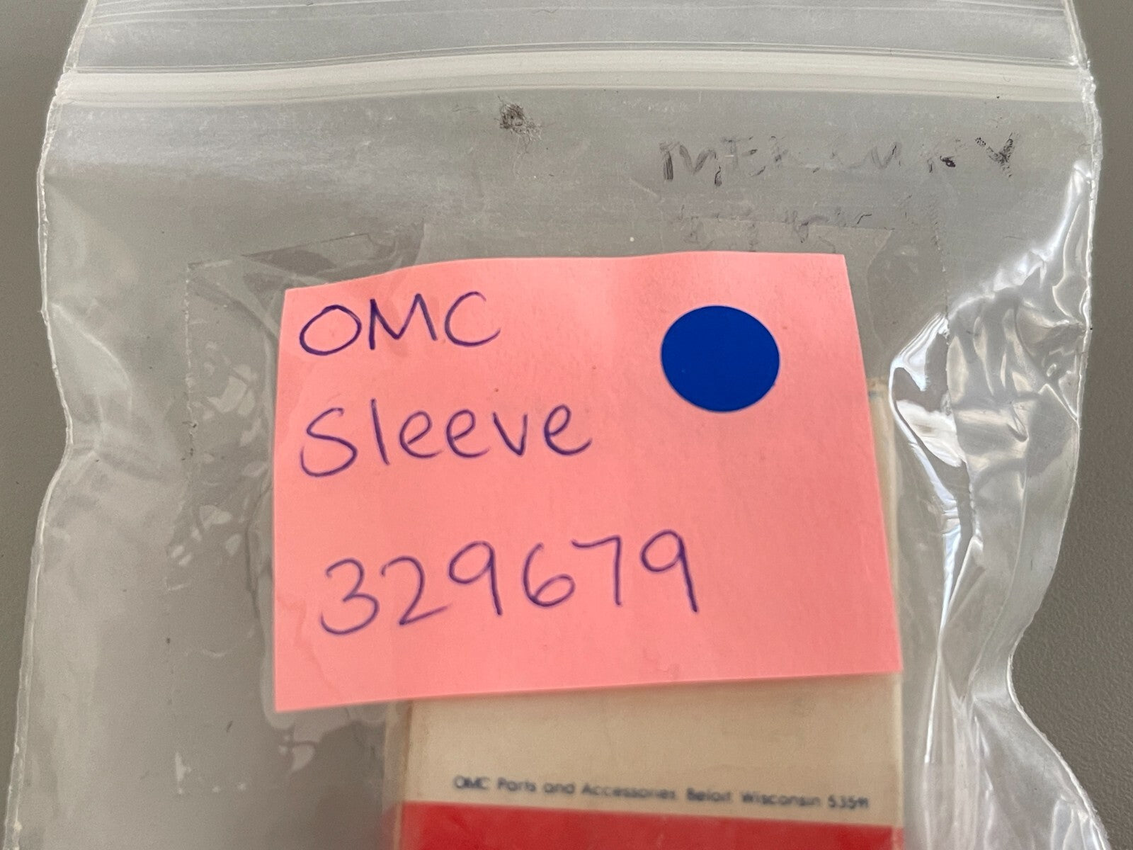 *NEW OEM* 0810 OMC Johnson Evinrude Sleeve 329679 0329679