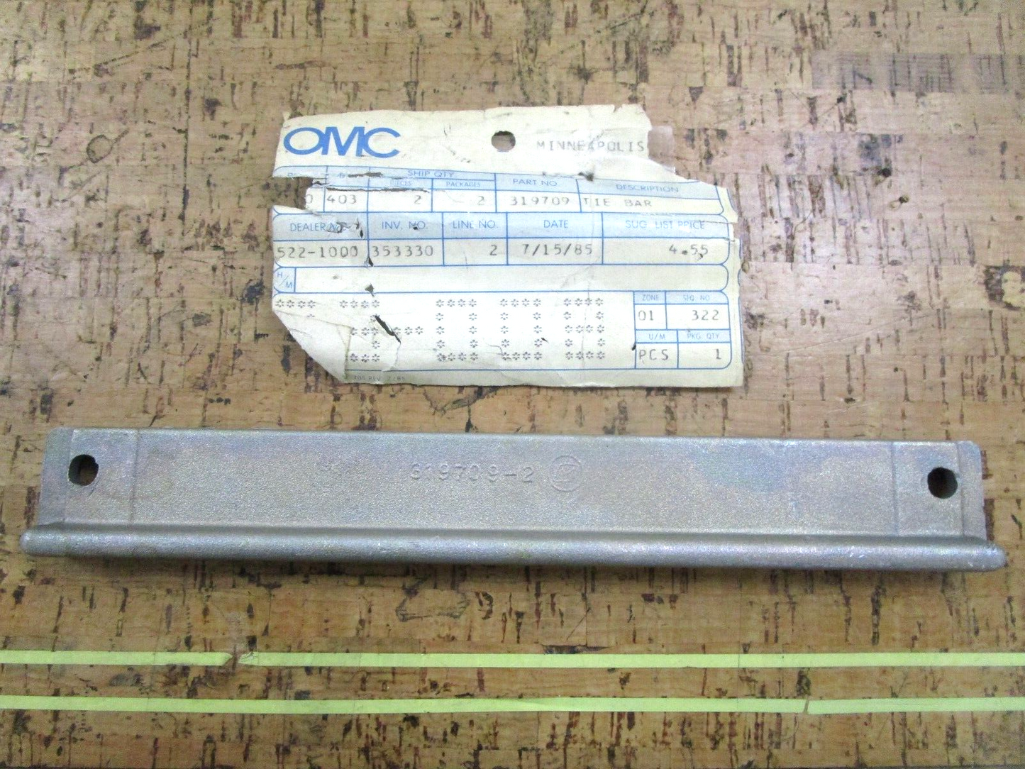 *NEW OEM* 0750 OMC Johnson Evinrude STERN BRACKET  PLATE 319709 0319709