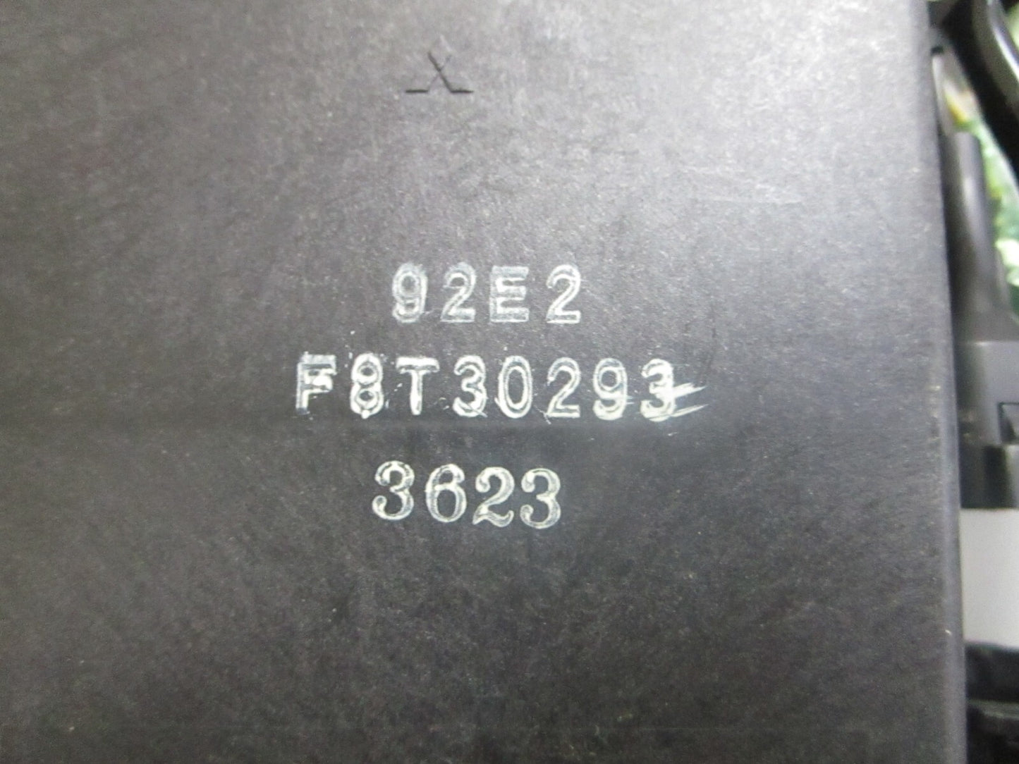 *NEW OEM* 0820 Suzuki Ignition Control Unit 32910-92E20