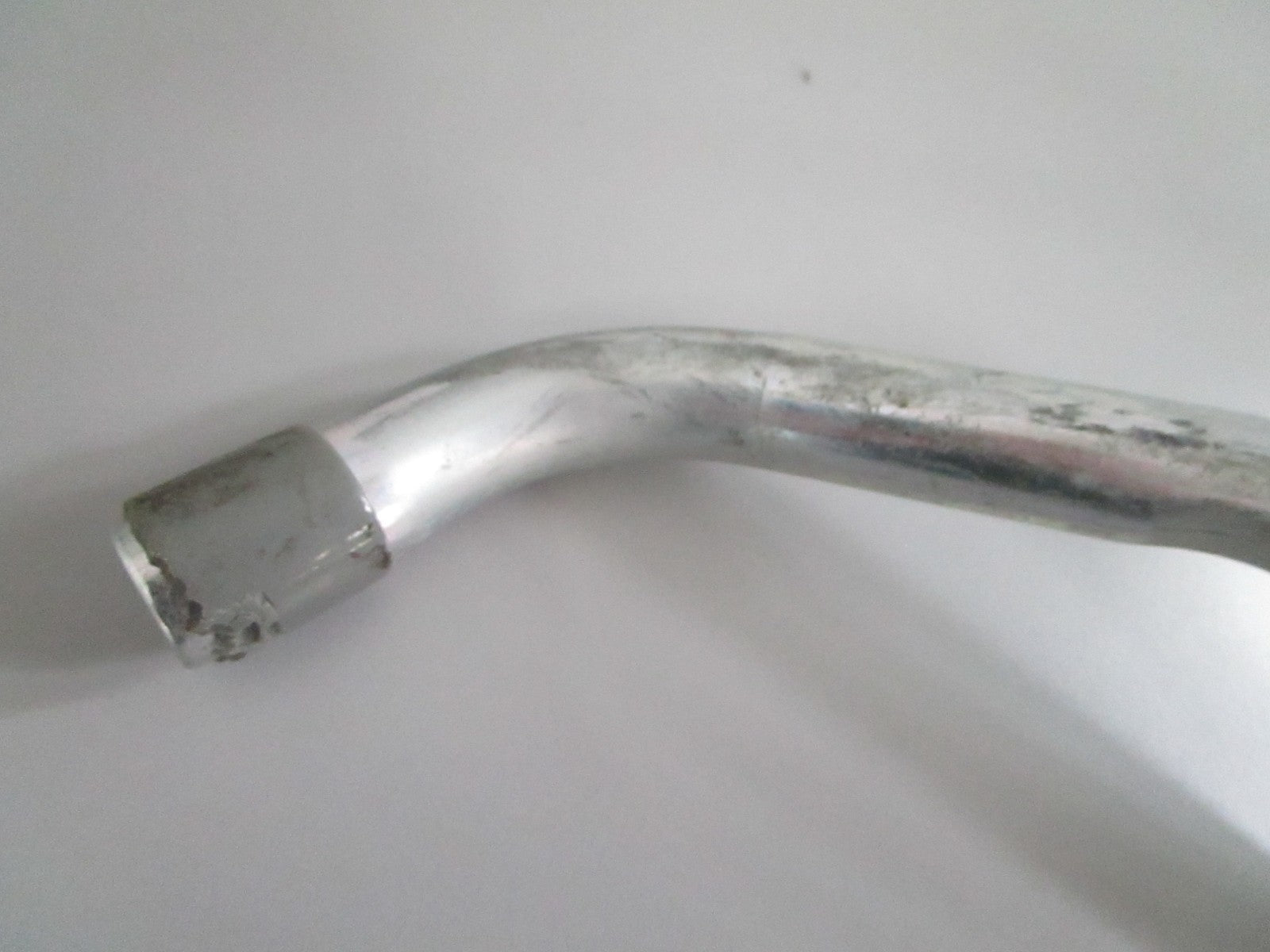 NEW OEM R127595 John Deere Water Bypass Tube 0820