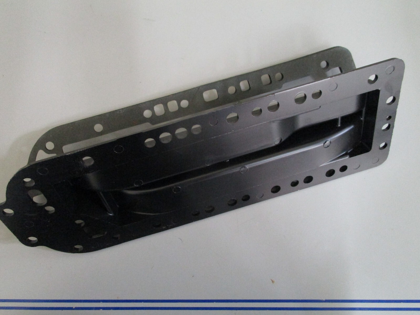 *NEW OEM* 0820 Mercury Quicksilver Exhaust Divider Plate 99169A1 99169