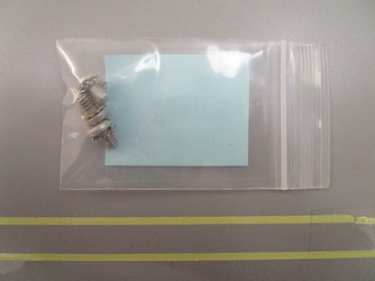 *NEW OEM* (LOT OF 3) 0810 OMC Johnson Evinrude Screw 509681 0509681