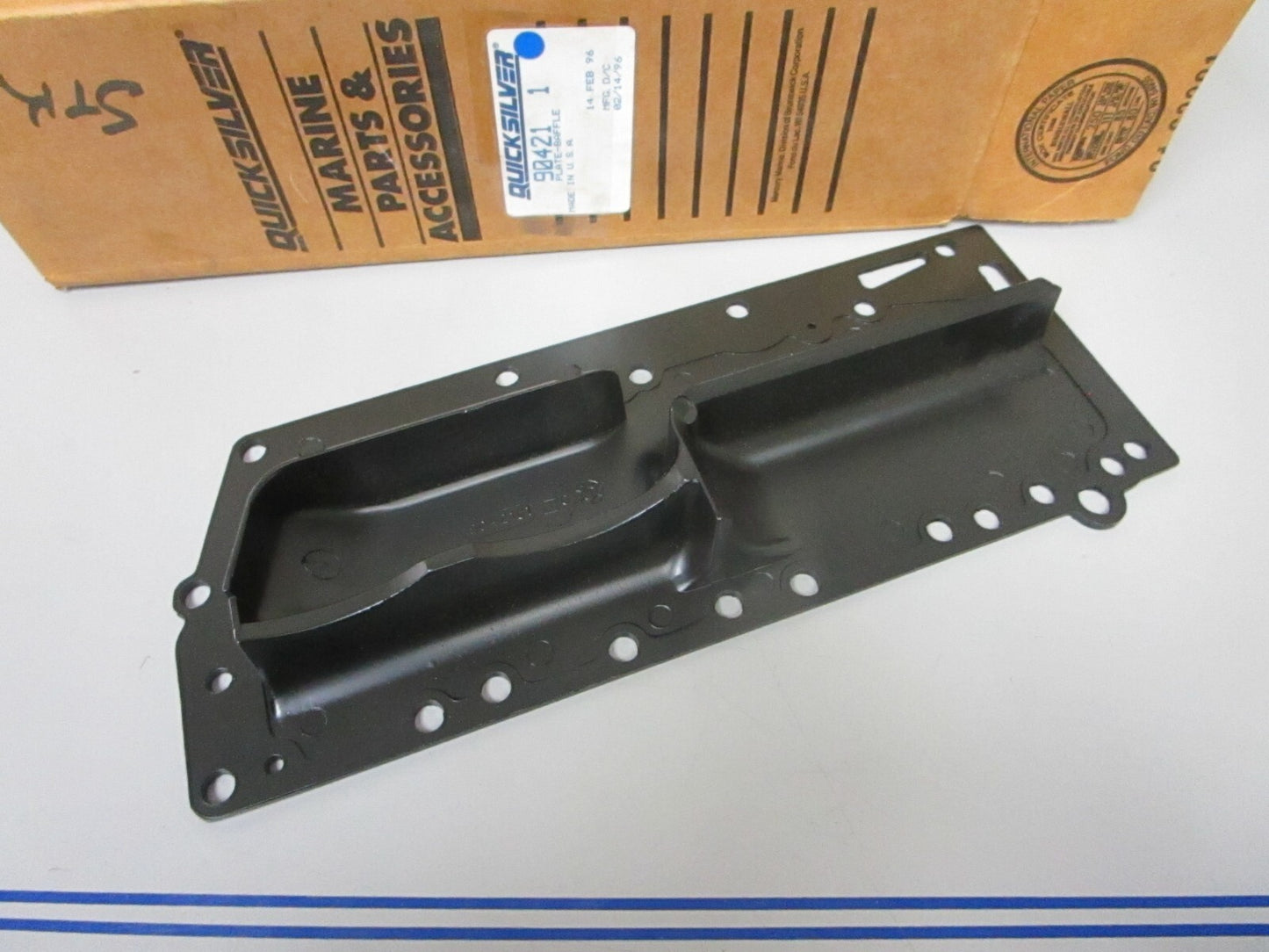 *NEW OEM* 0720 Mercury Quicksilver Baffle Plate 90421 1