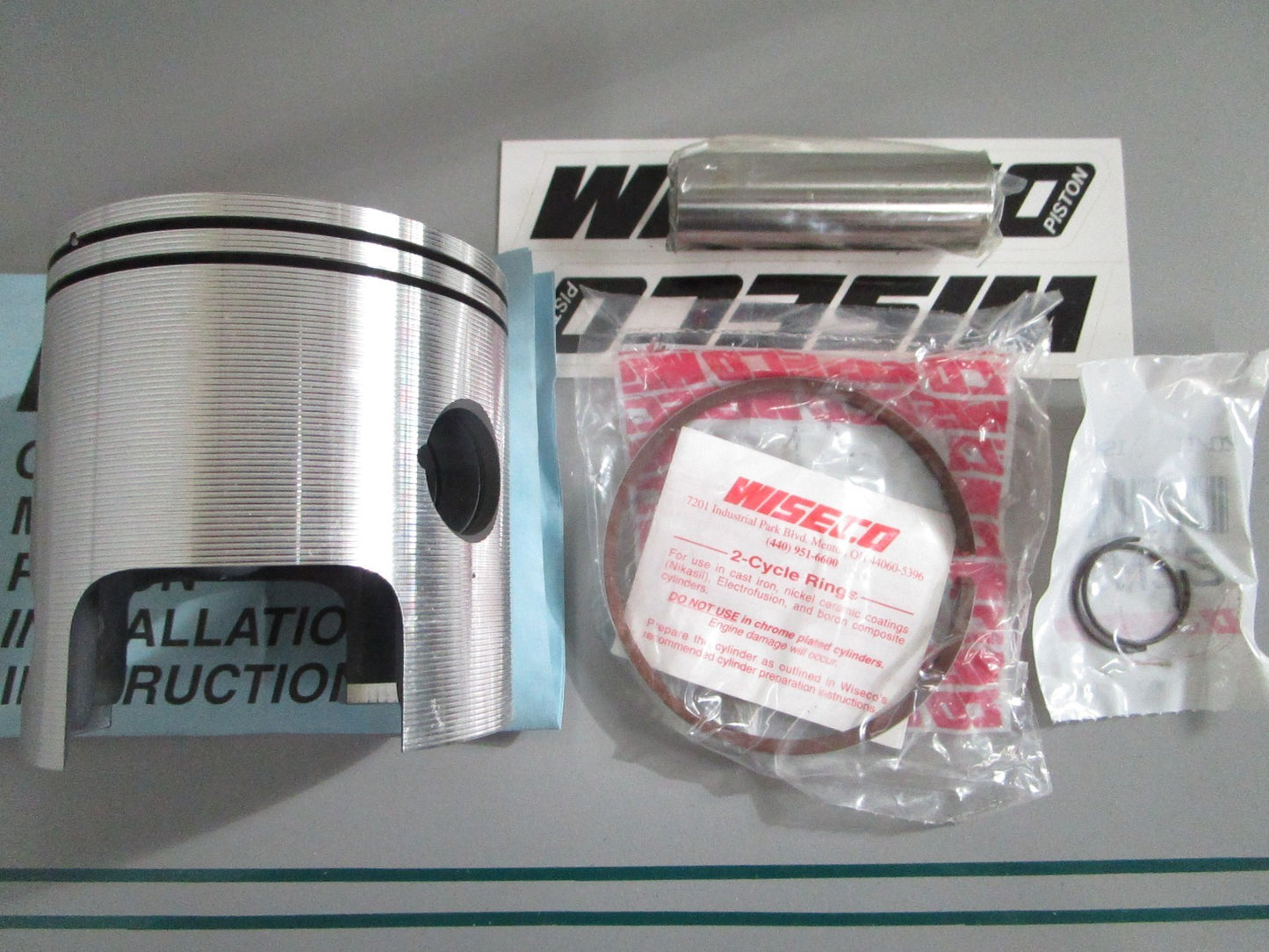 NEW 3117SS Wiseco Piston Kit For: Suzuki 0820
