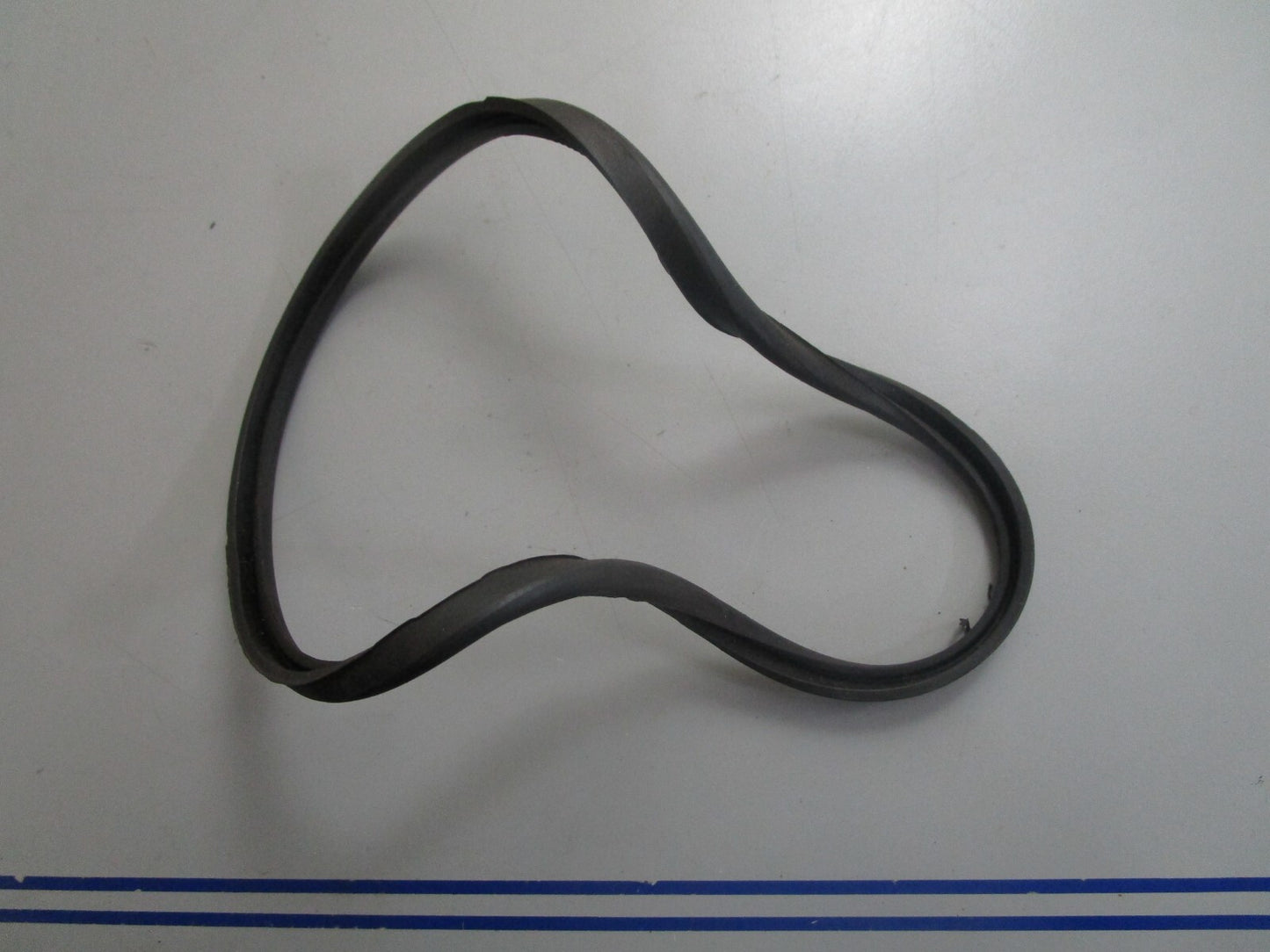 *NEW OEM* 0810 Volvo Penta Gasket 831239