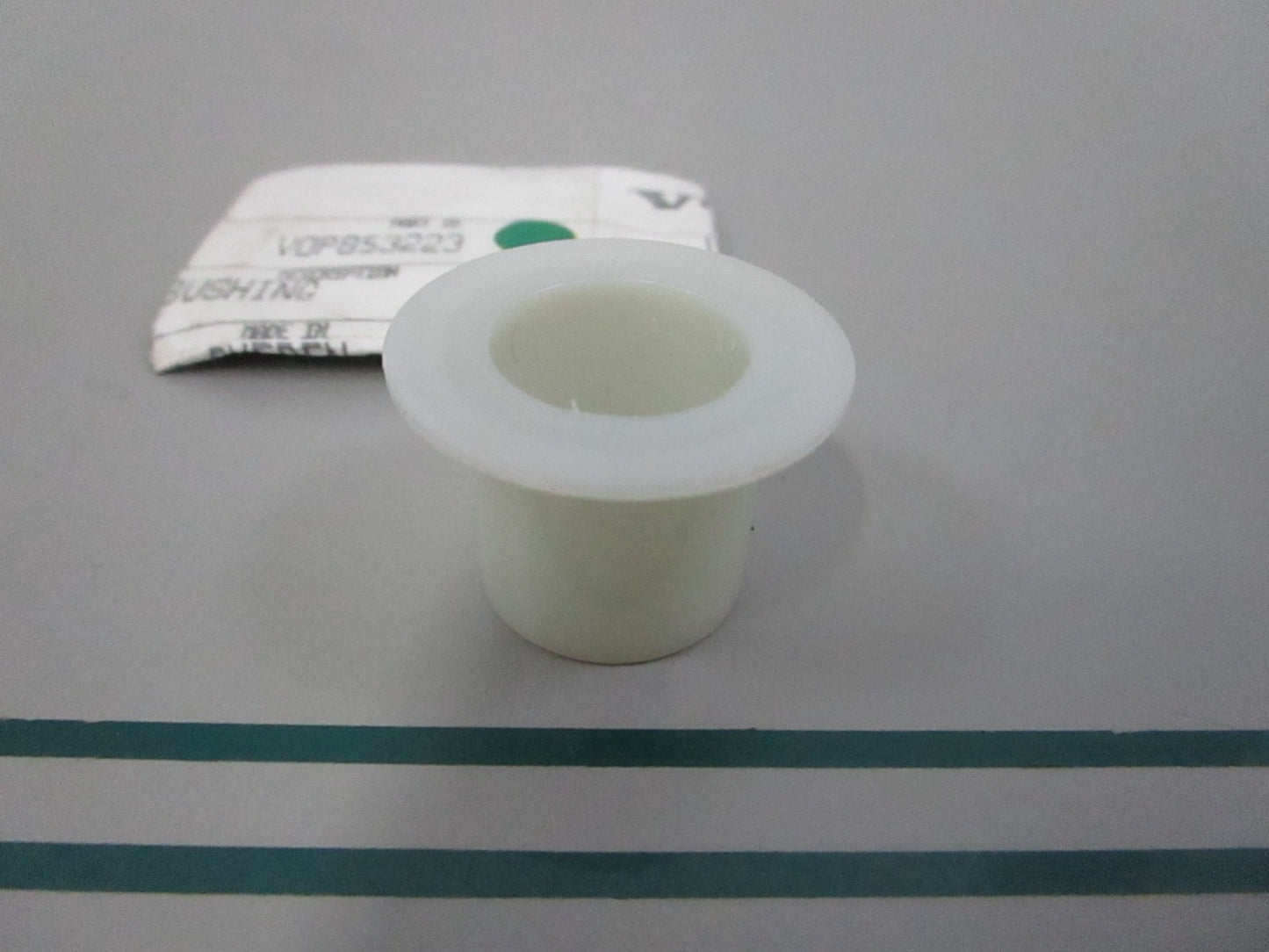 NEW OEM 853223 Volvo Penta Bushing 0810