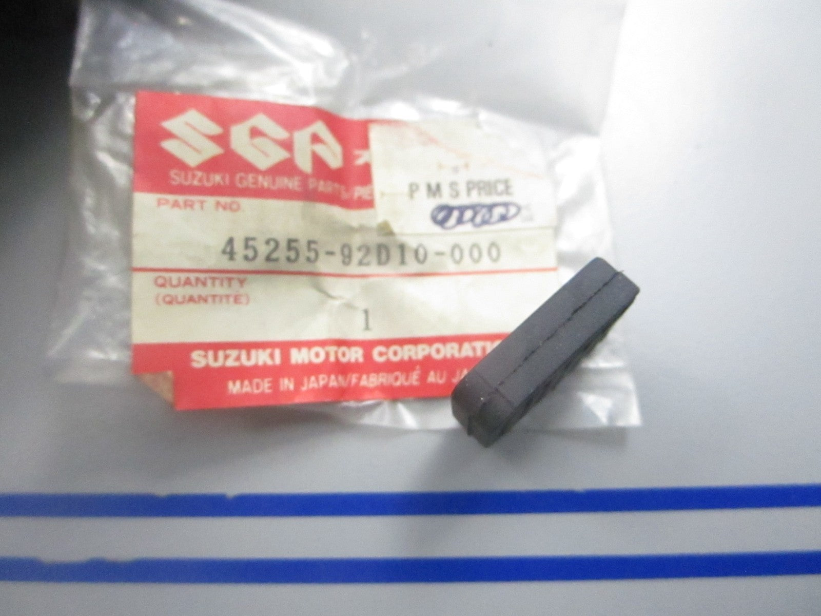 *NEW OEM* 0810 Suzuki Release Lever Rubber 45255-92D10-000