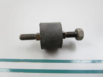 NEW OEM 90435 Mercury Mount 0810