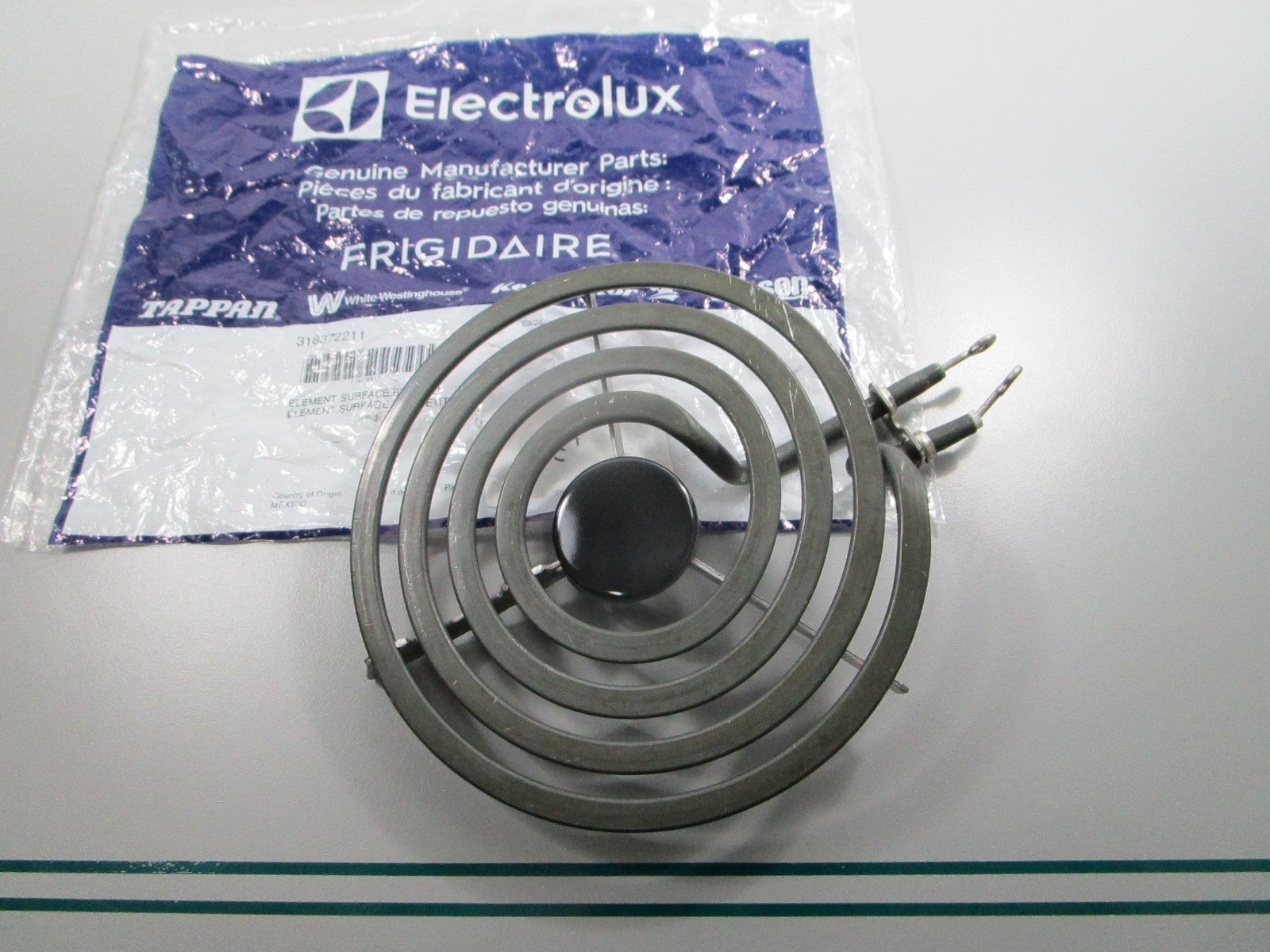 NEW OEM 318372211 Whirlpool 6" Surface Element 0810