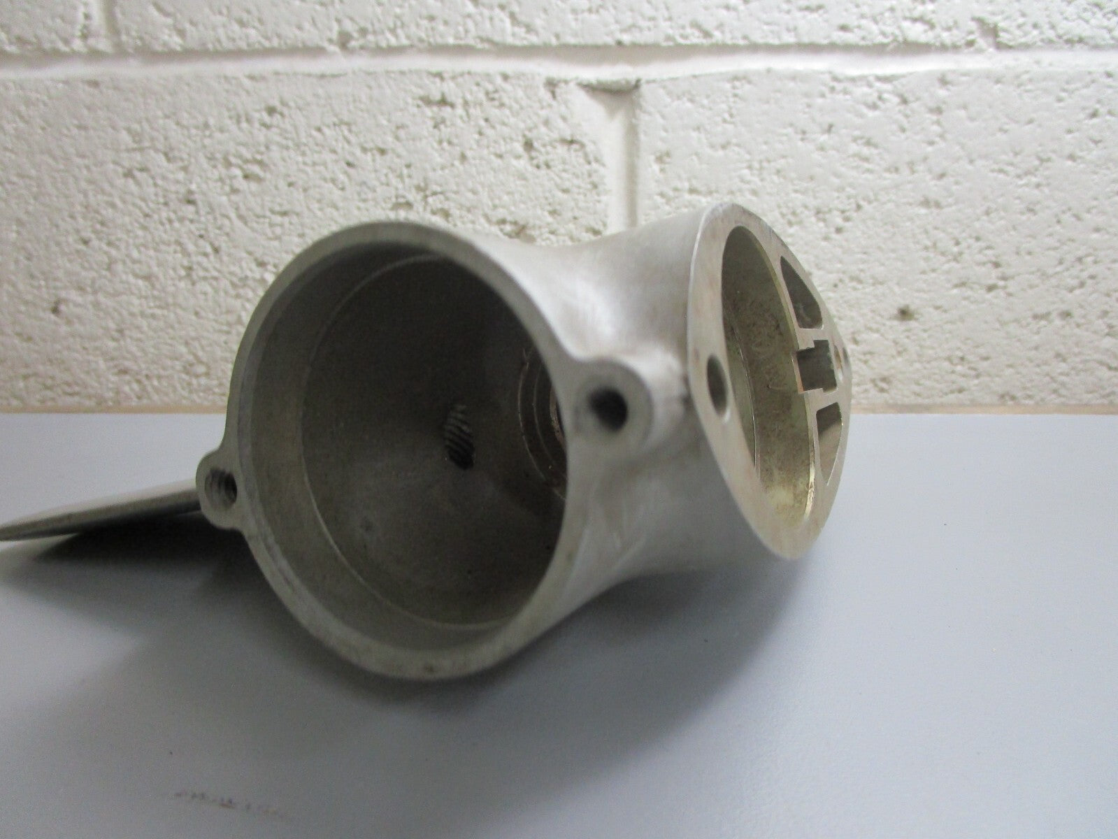 *NEW OEM* 0810 Mercury Force 1996-1997 9 15 HP Lower Gear Housing 817749A2