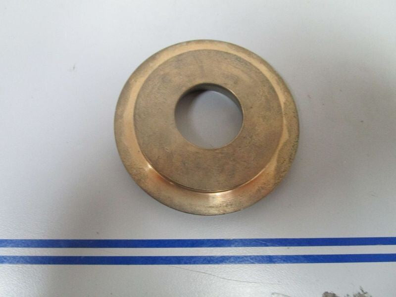 *NEW OEM* 0770 Mercury Quicksilver Thrust Hub 131711