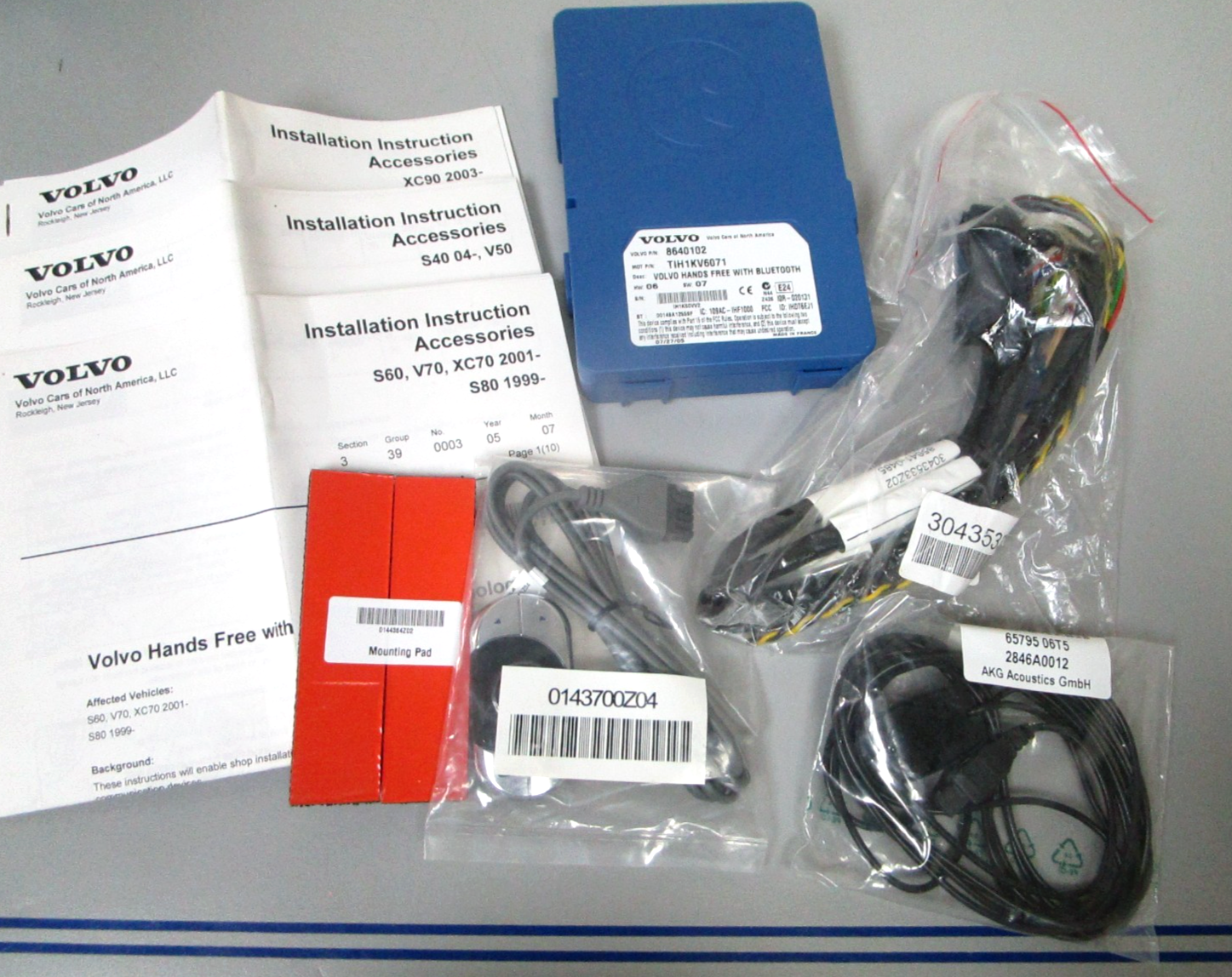 NEW OEM 8640102 31201104 Volvo Penta Universal Handsfree Bluetooth Kit 0720