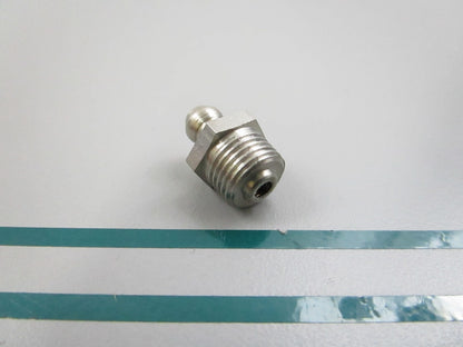 NEW OEM 940194 Volvo Penta Lubricating Nipple 0810