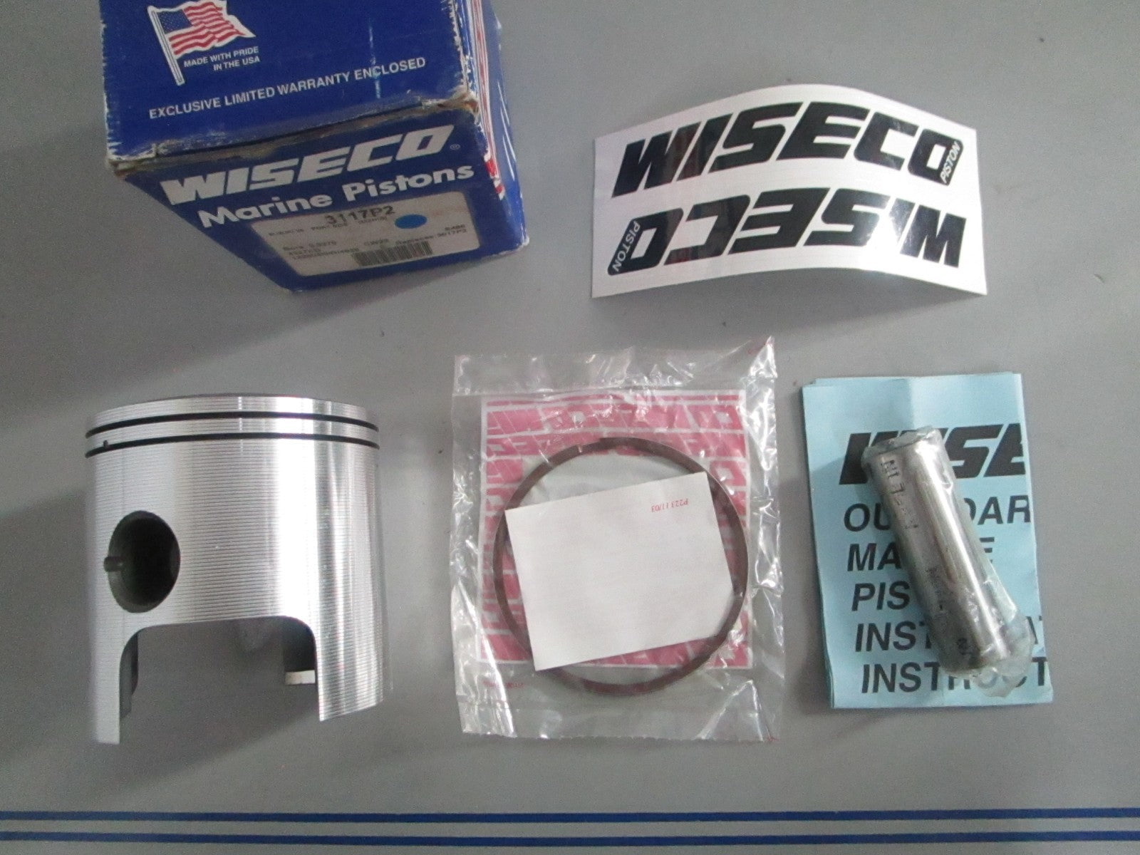 NEW 3117P2 Wiseco Piston Kit For Suzuki Replaces: 3017P2 0820